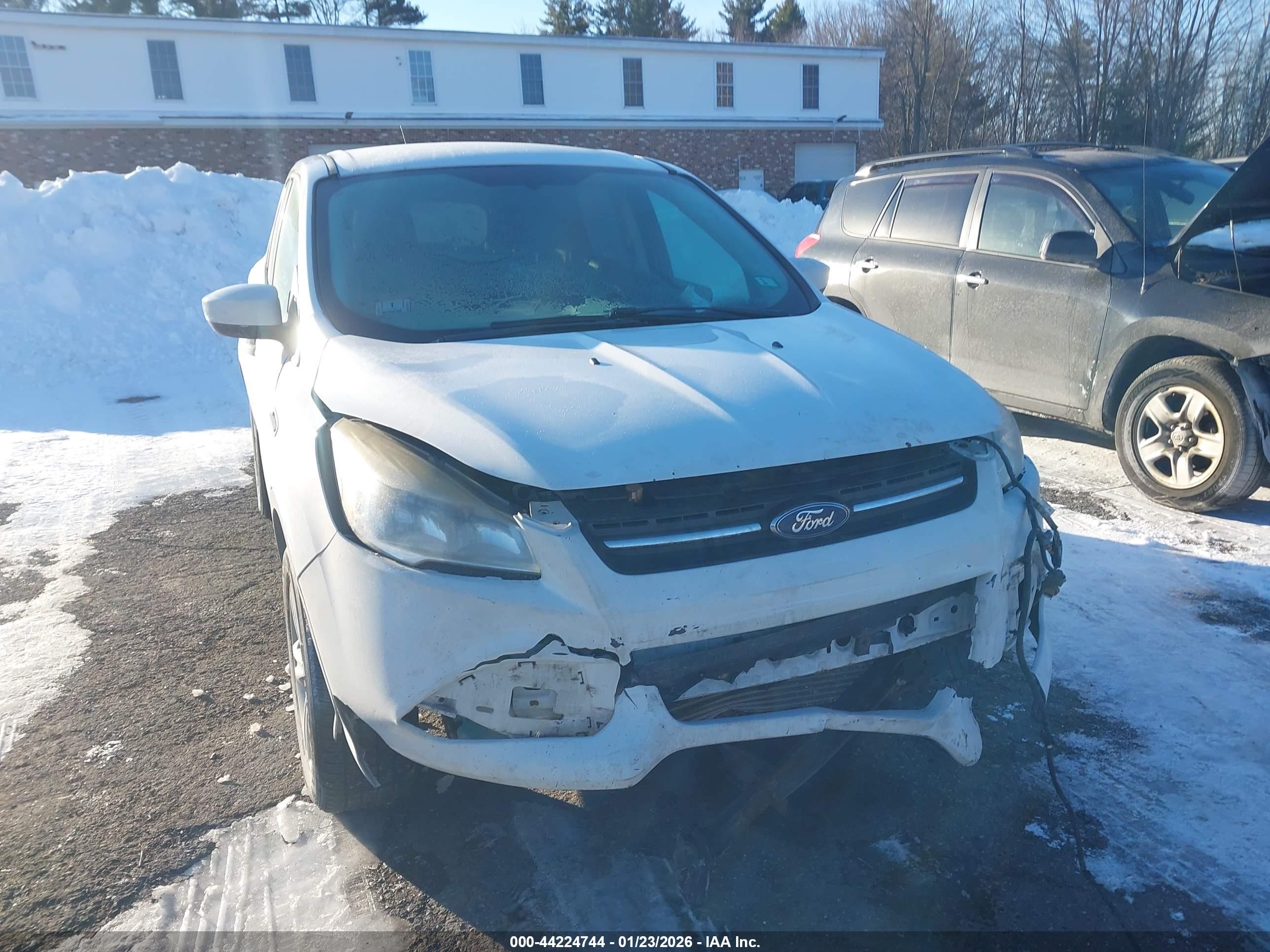 FORD ESCAPE image 6