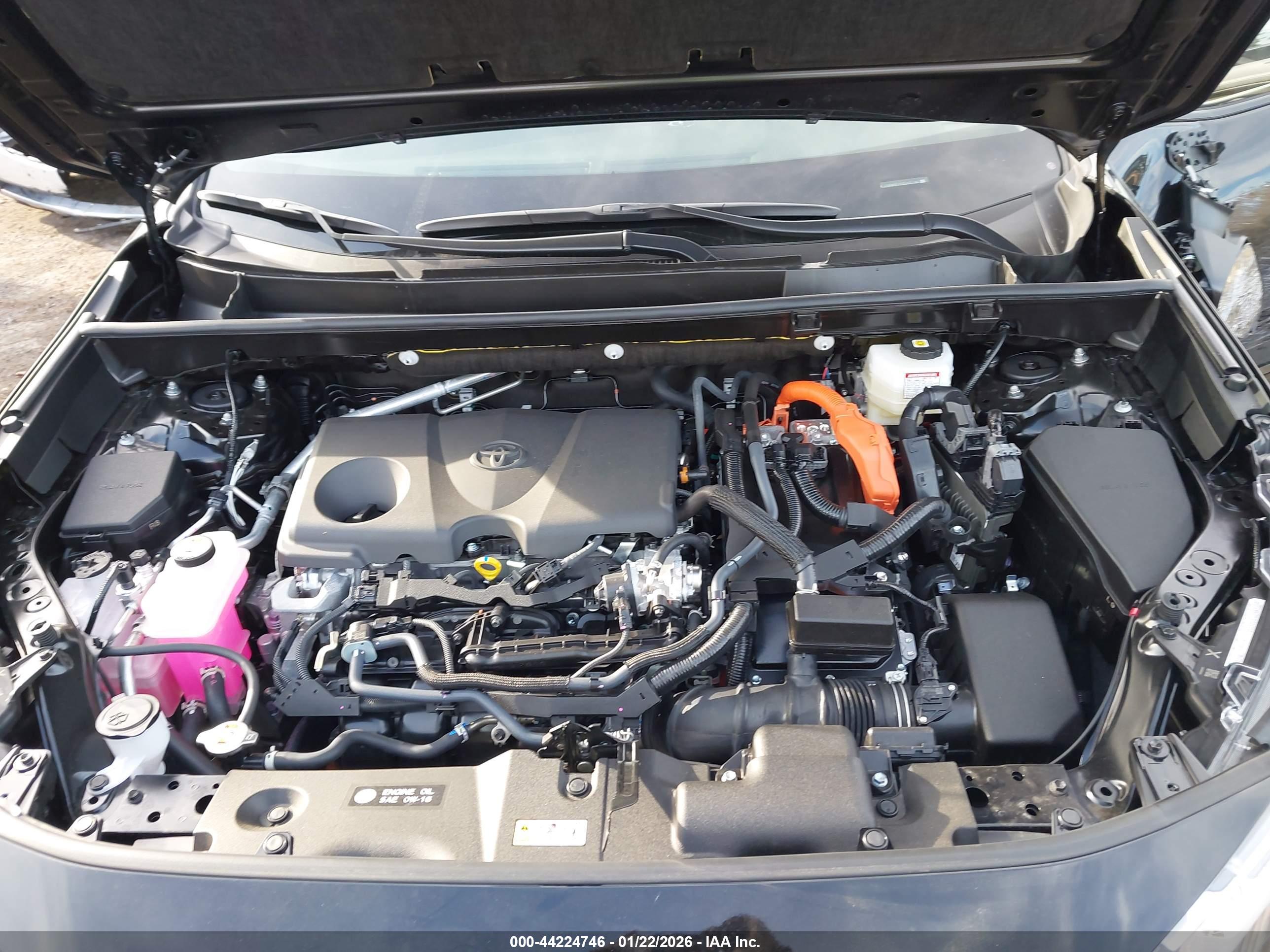 TOYOTA RAV4 image 10