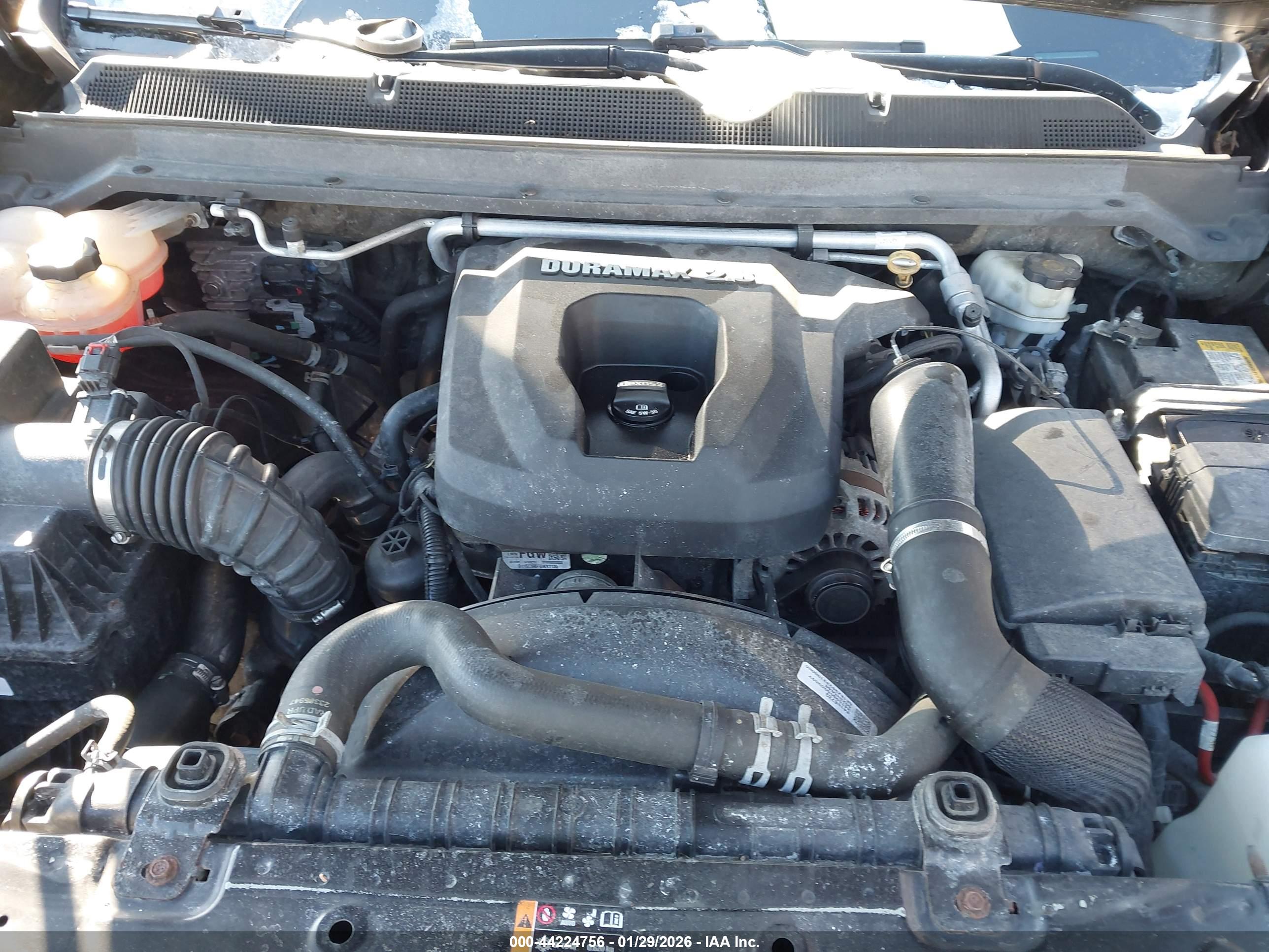 CHEVROLET COLORADO image 10