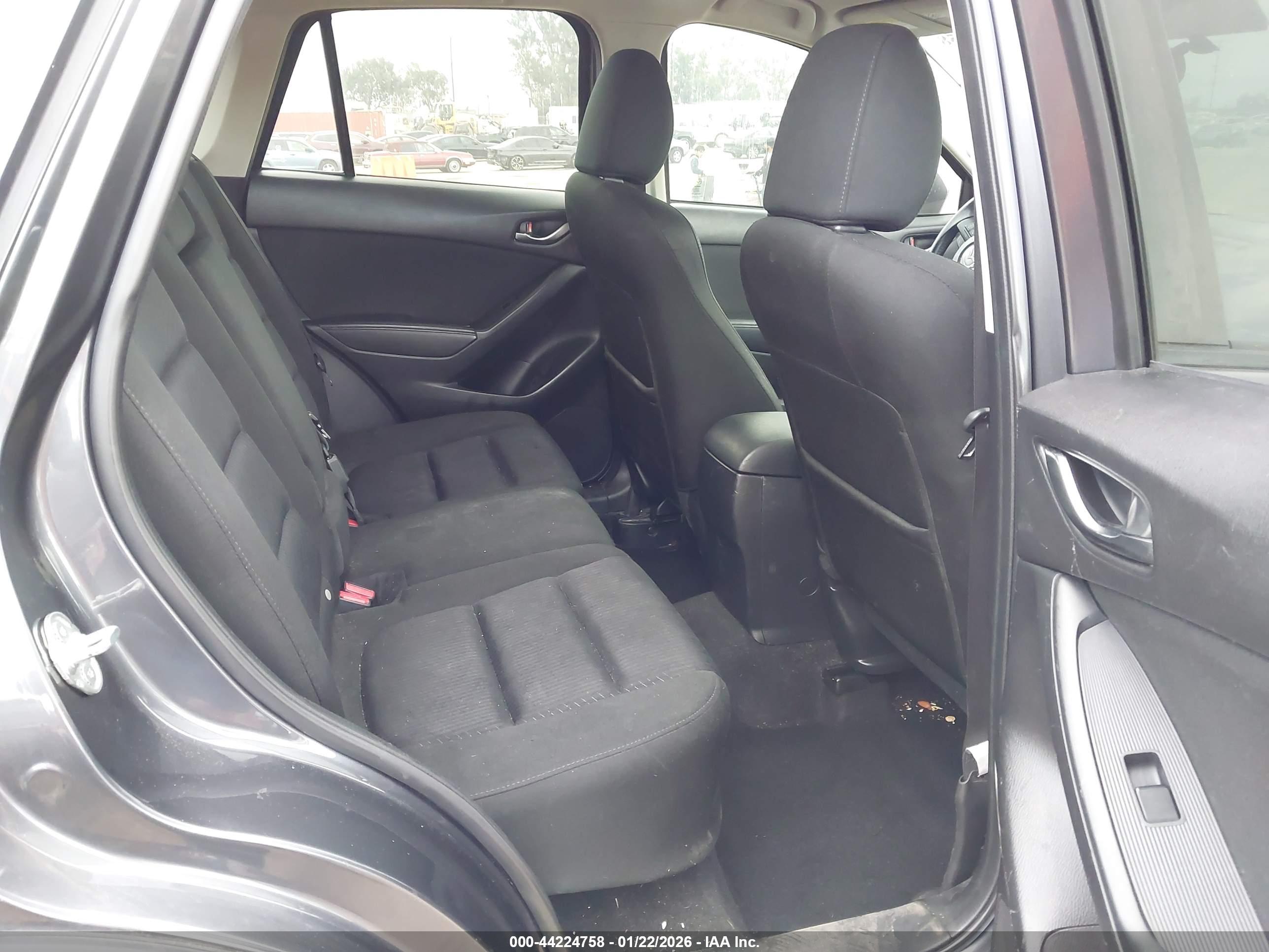 MAZDA CX-5 image 8