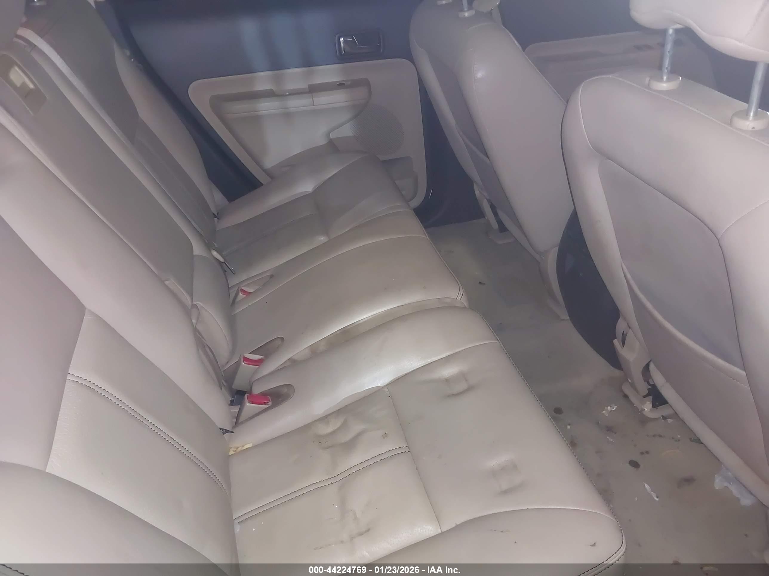 FORD EDGE image 8
