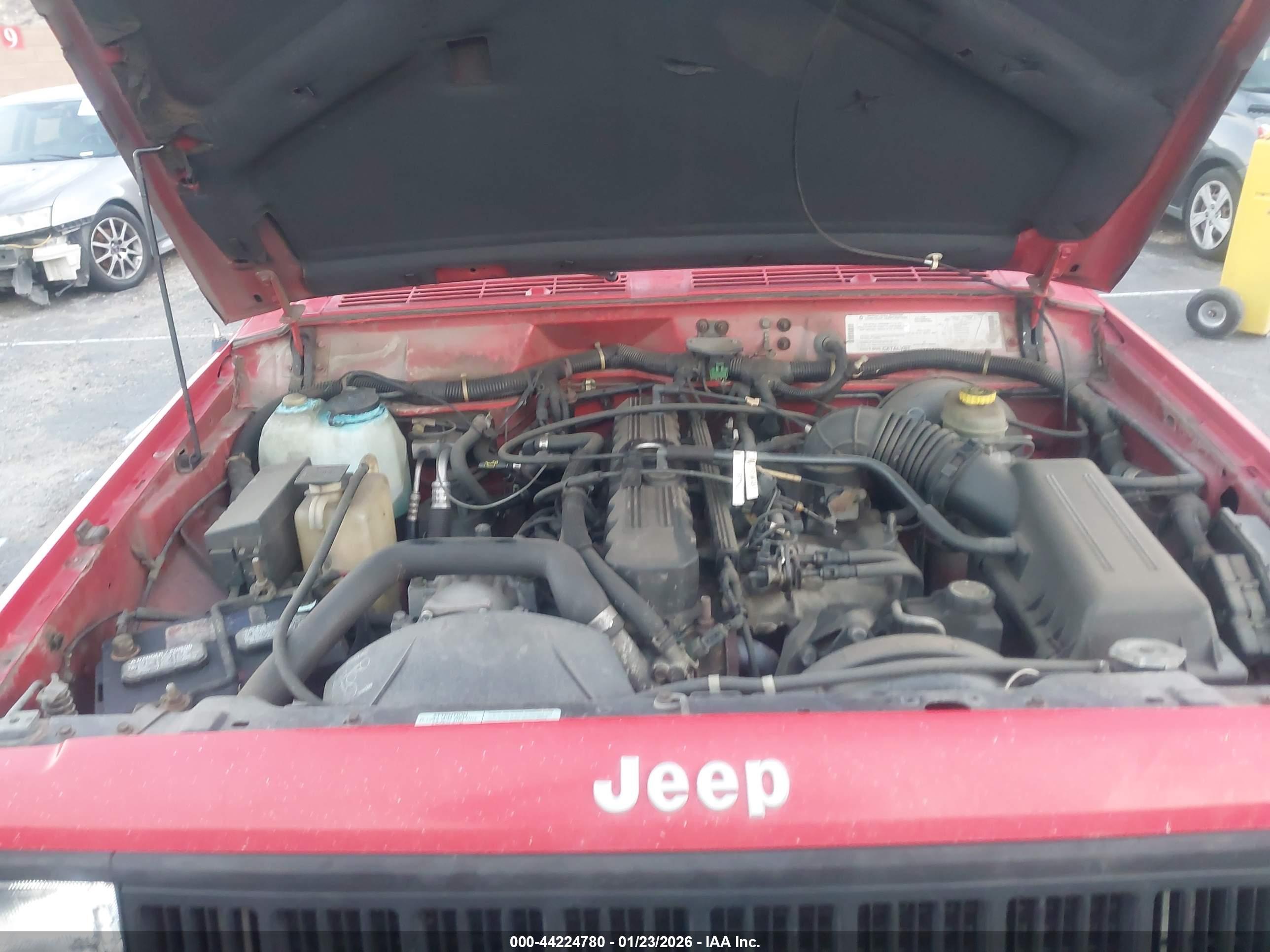 JEEP CHEROKEE image 10