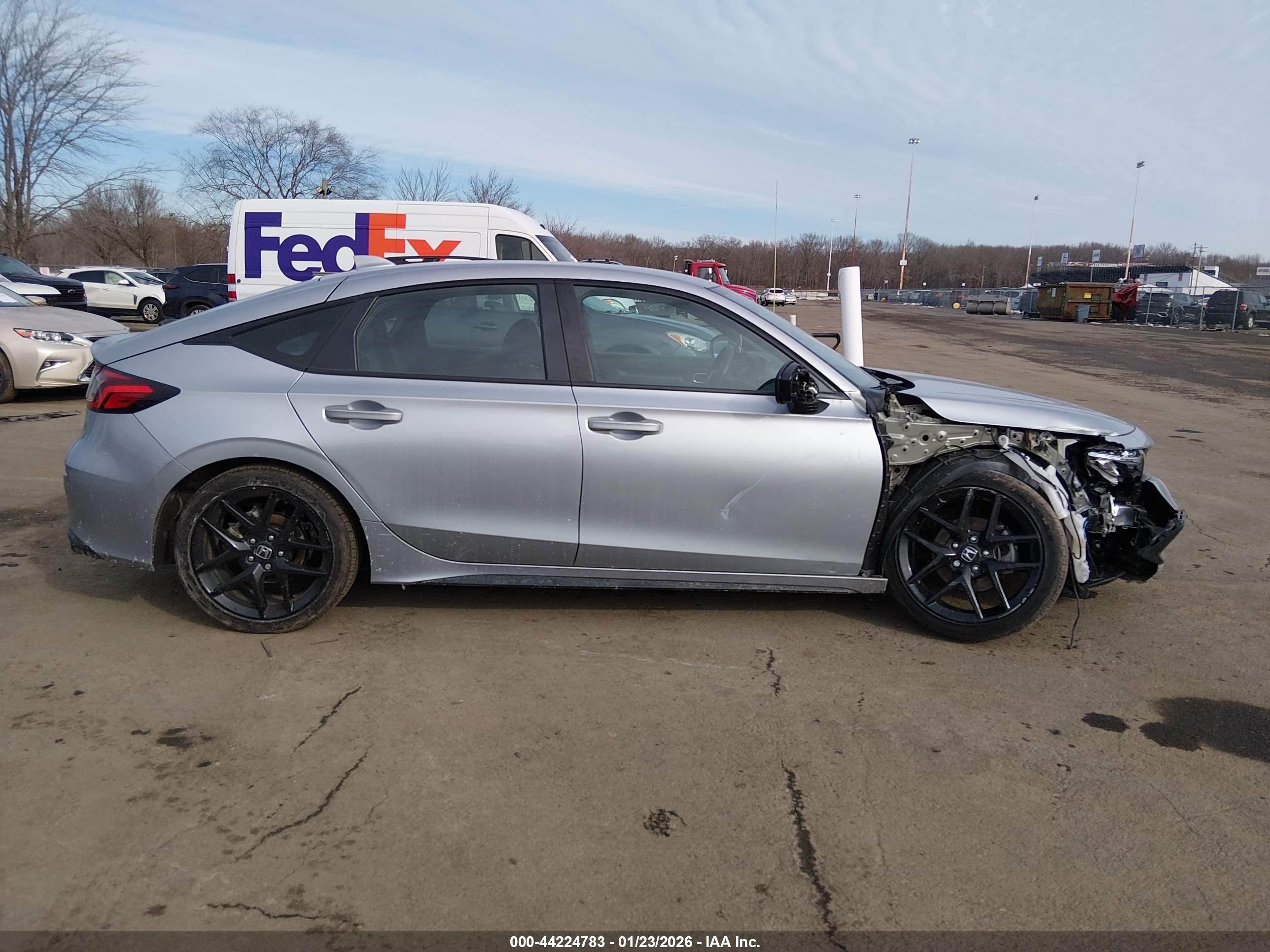 HONDA CIVIC image 6