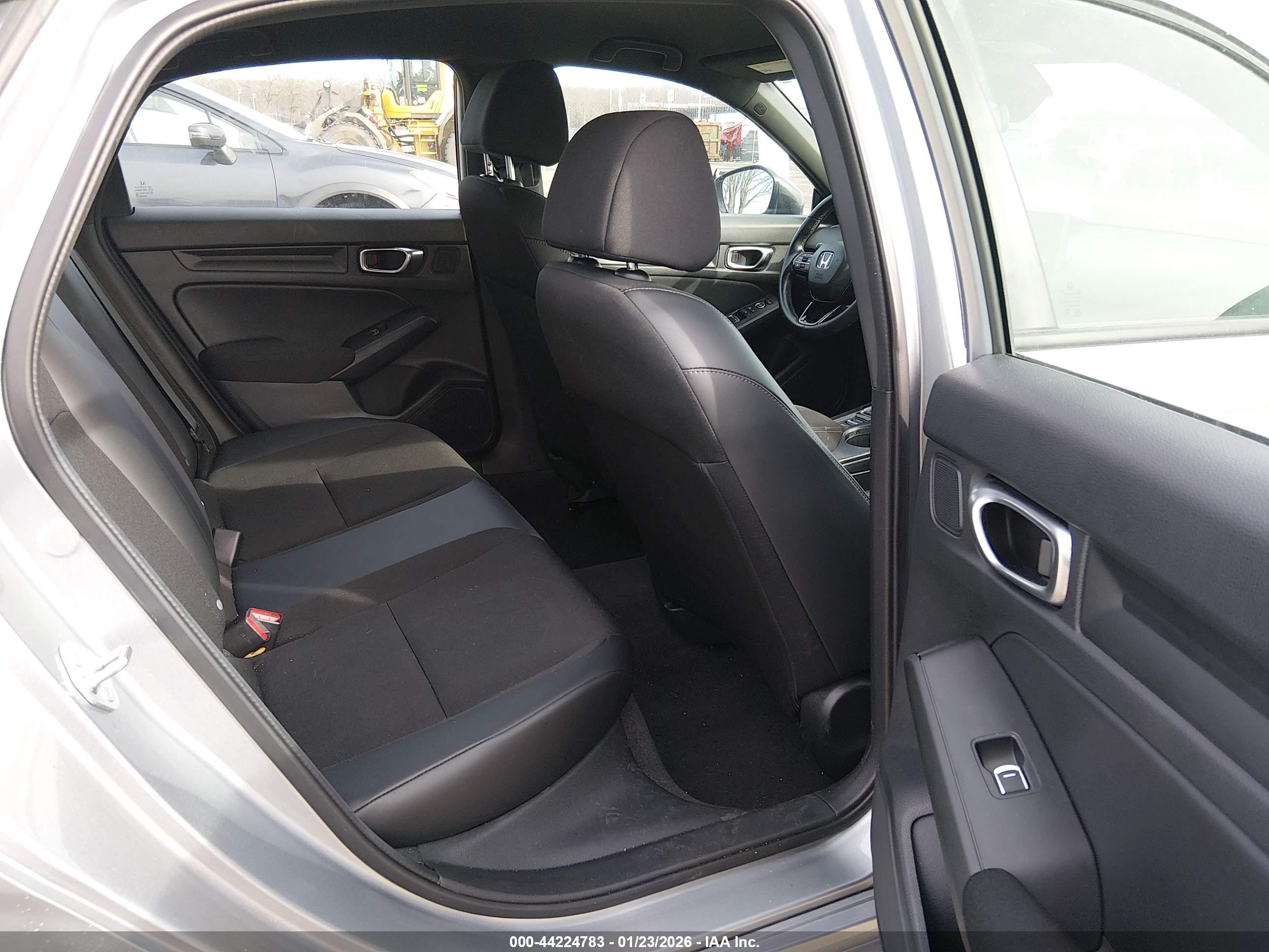 HONDA CIVIC image 8