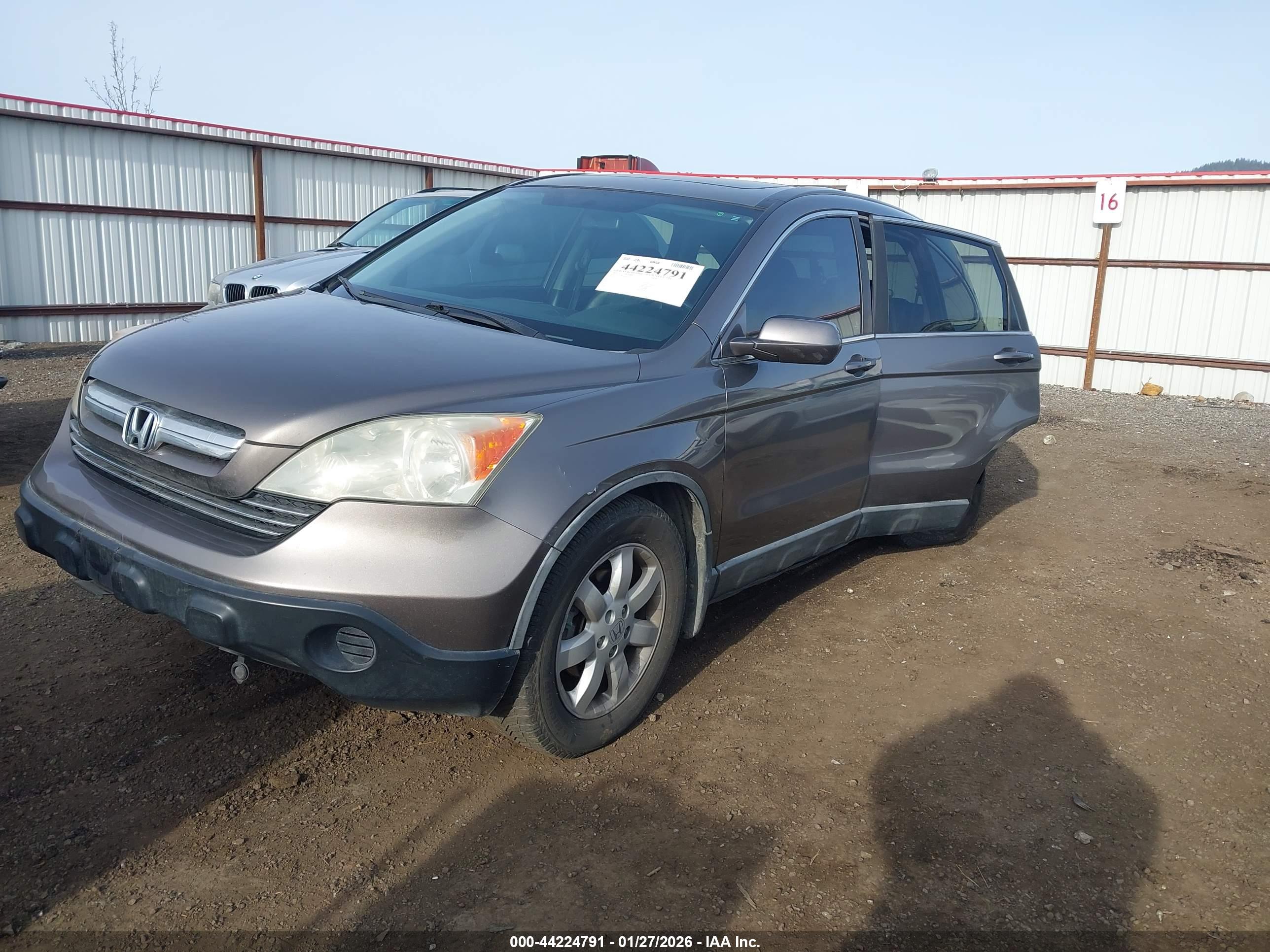 HONDA CR-V image 2