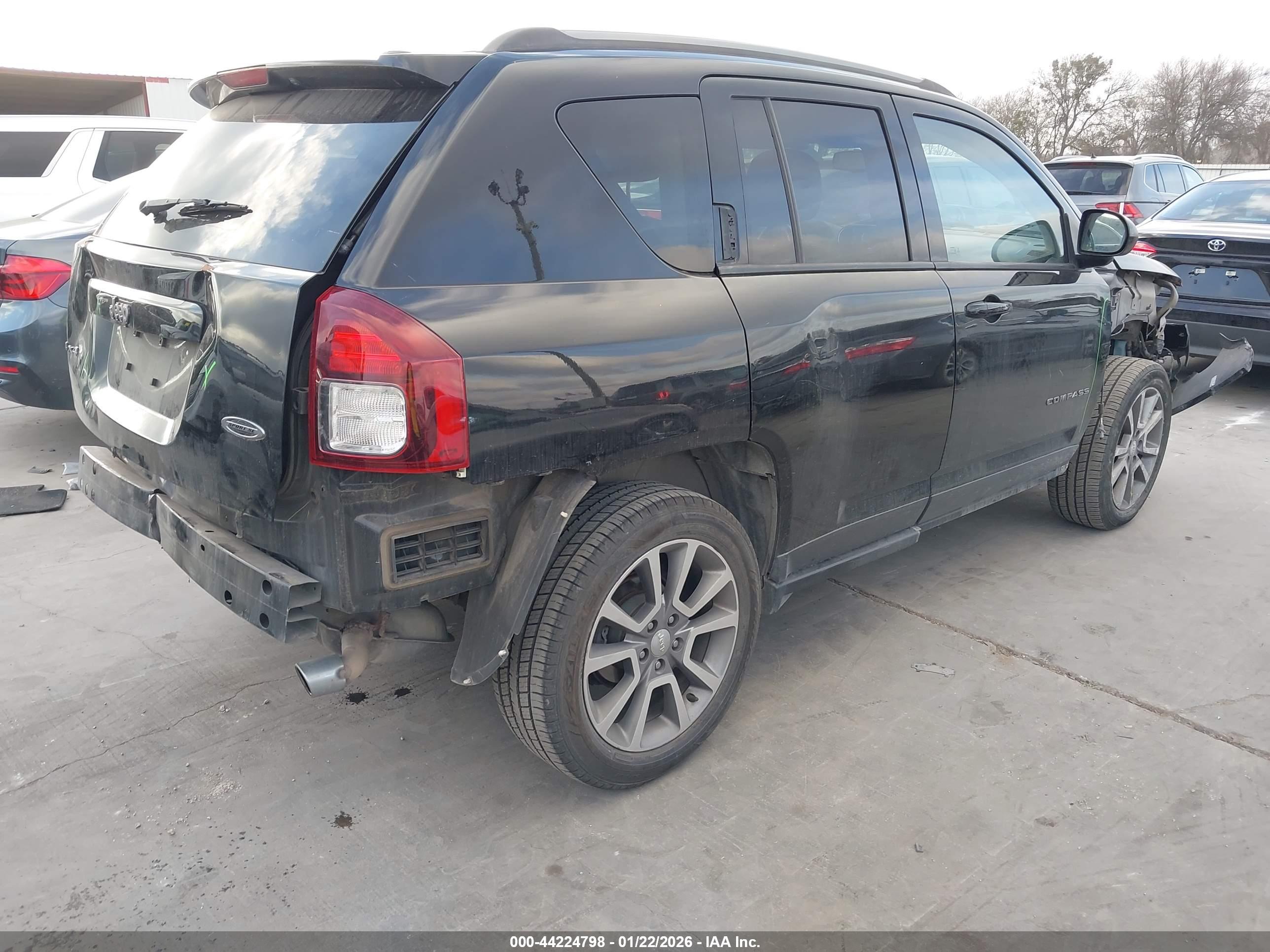 JEEP COMPASS image 4