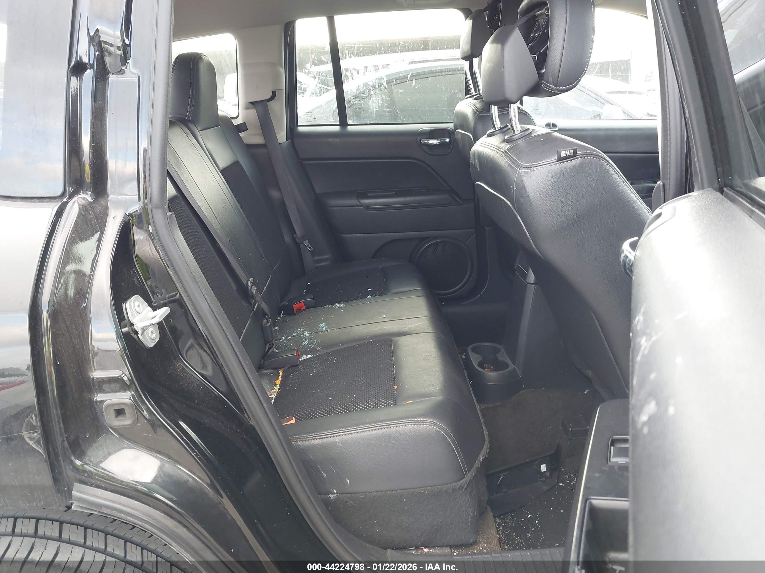 JEEP COMPASS image 8