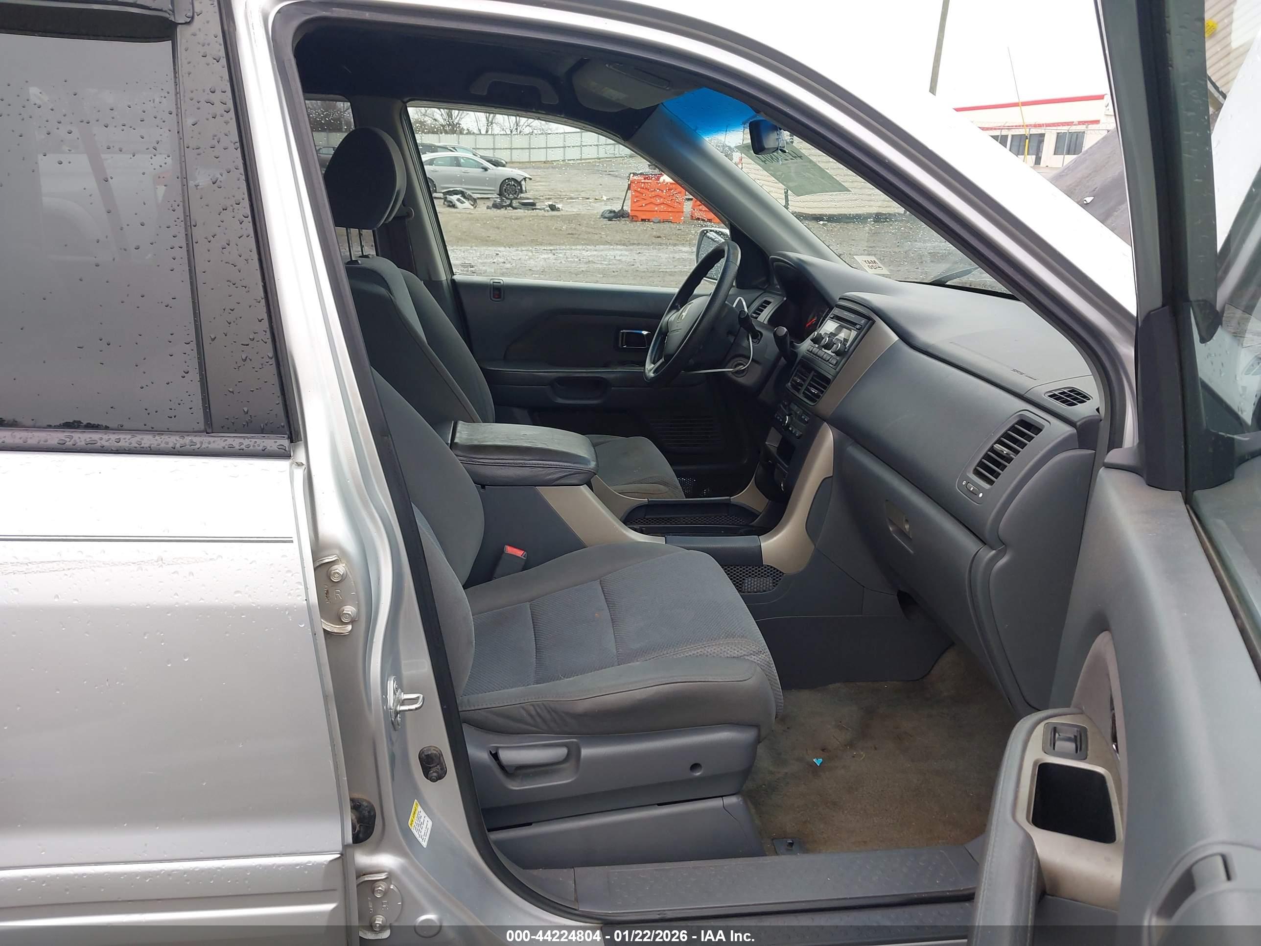 HONDA PILOT image 5