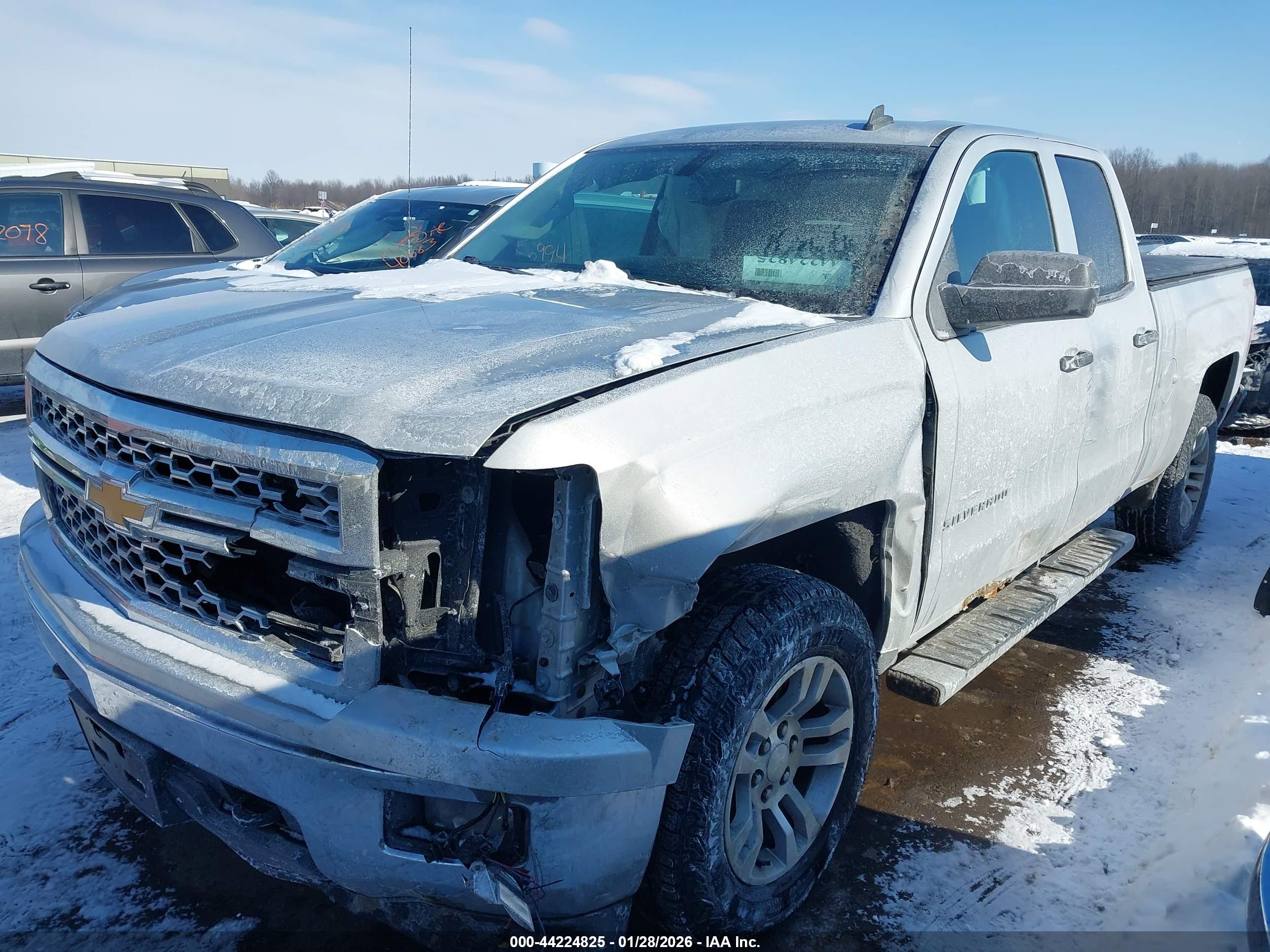 CHEVROLET SILVERADO image 2