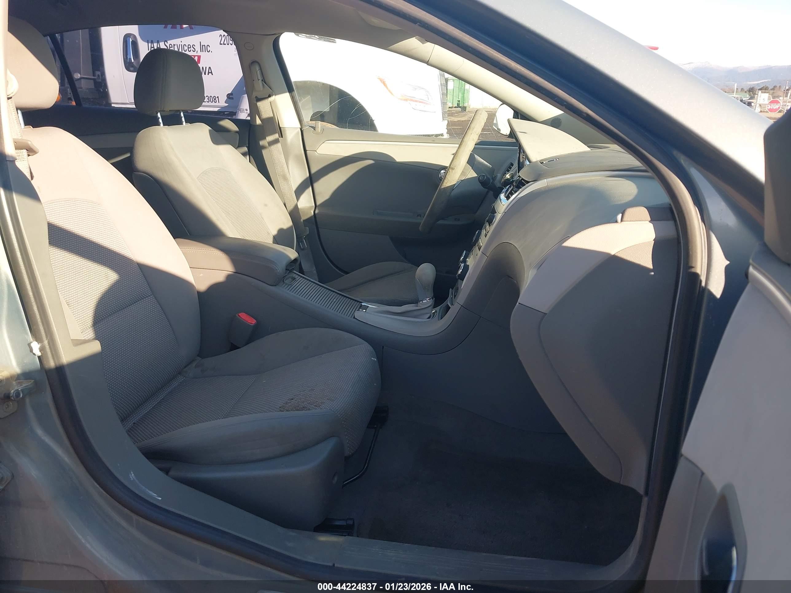 CHEVROLET MALIBU image 5