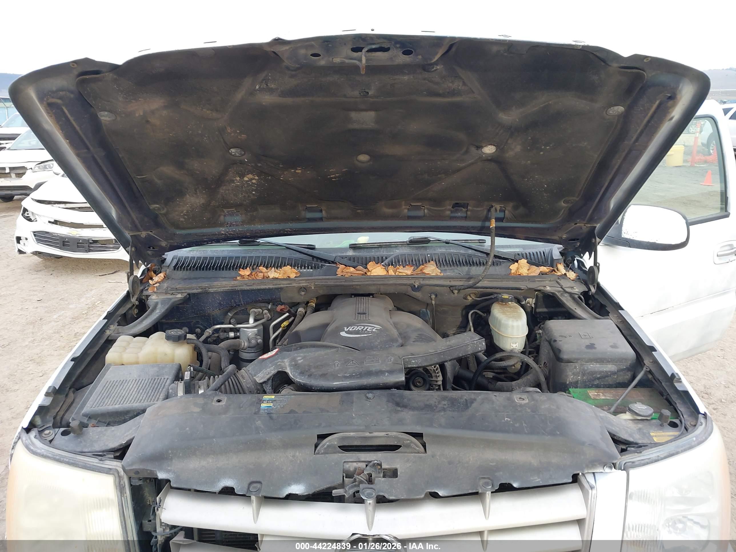 CADILLAC ESCALADE image 10