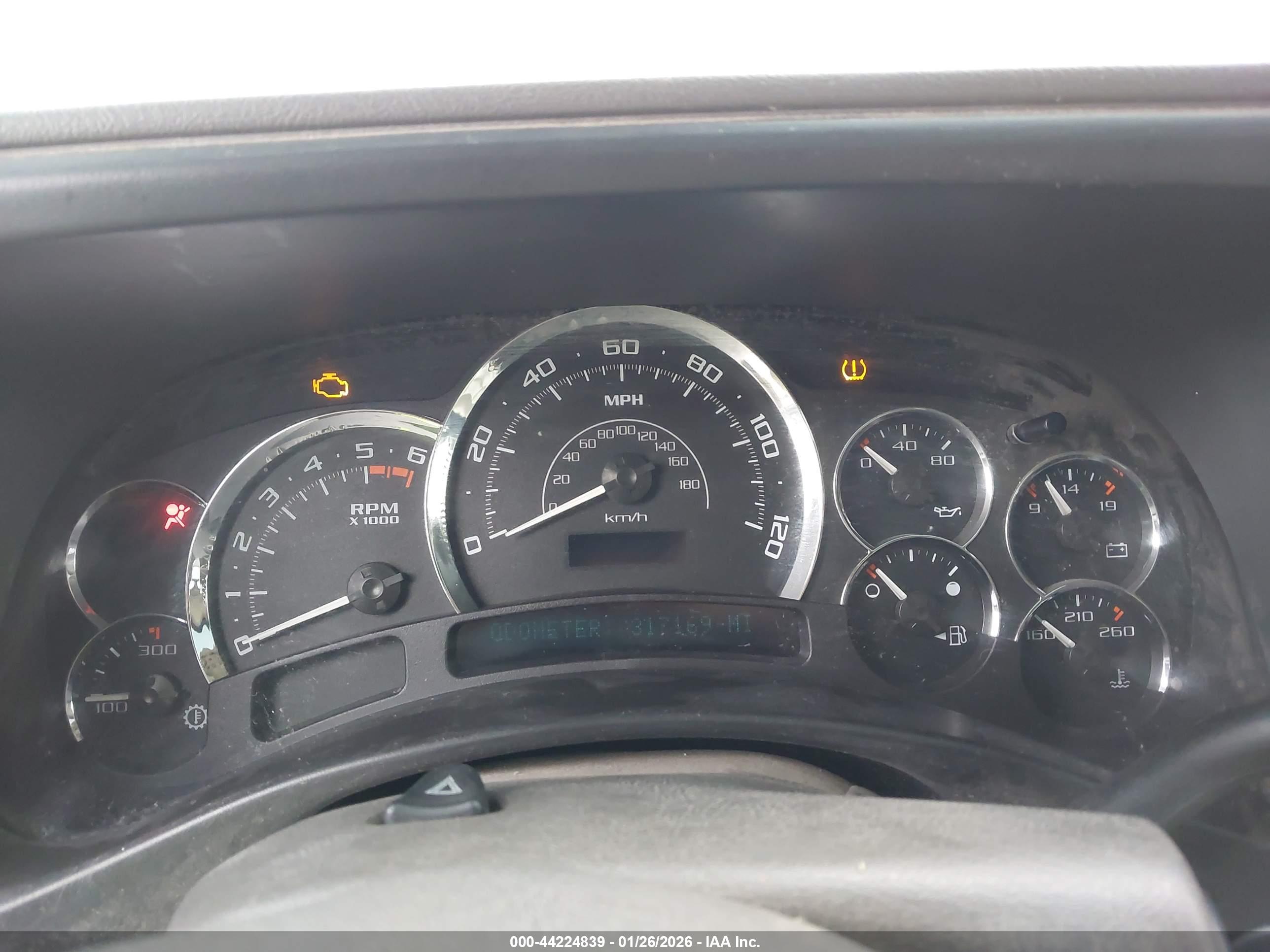 CADILLAC ESCALADE image 7