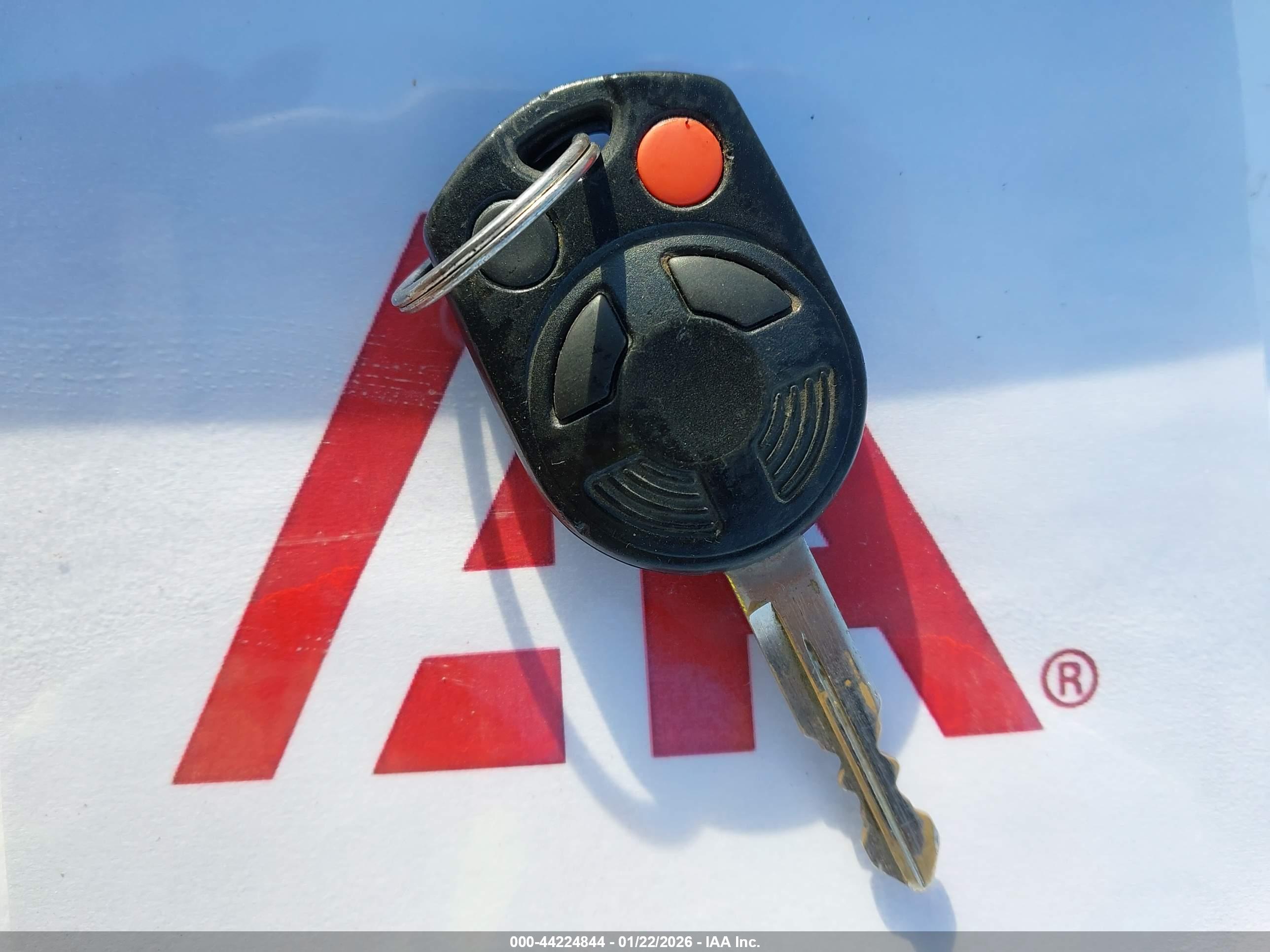 FORD ESCAPE image 11