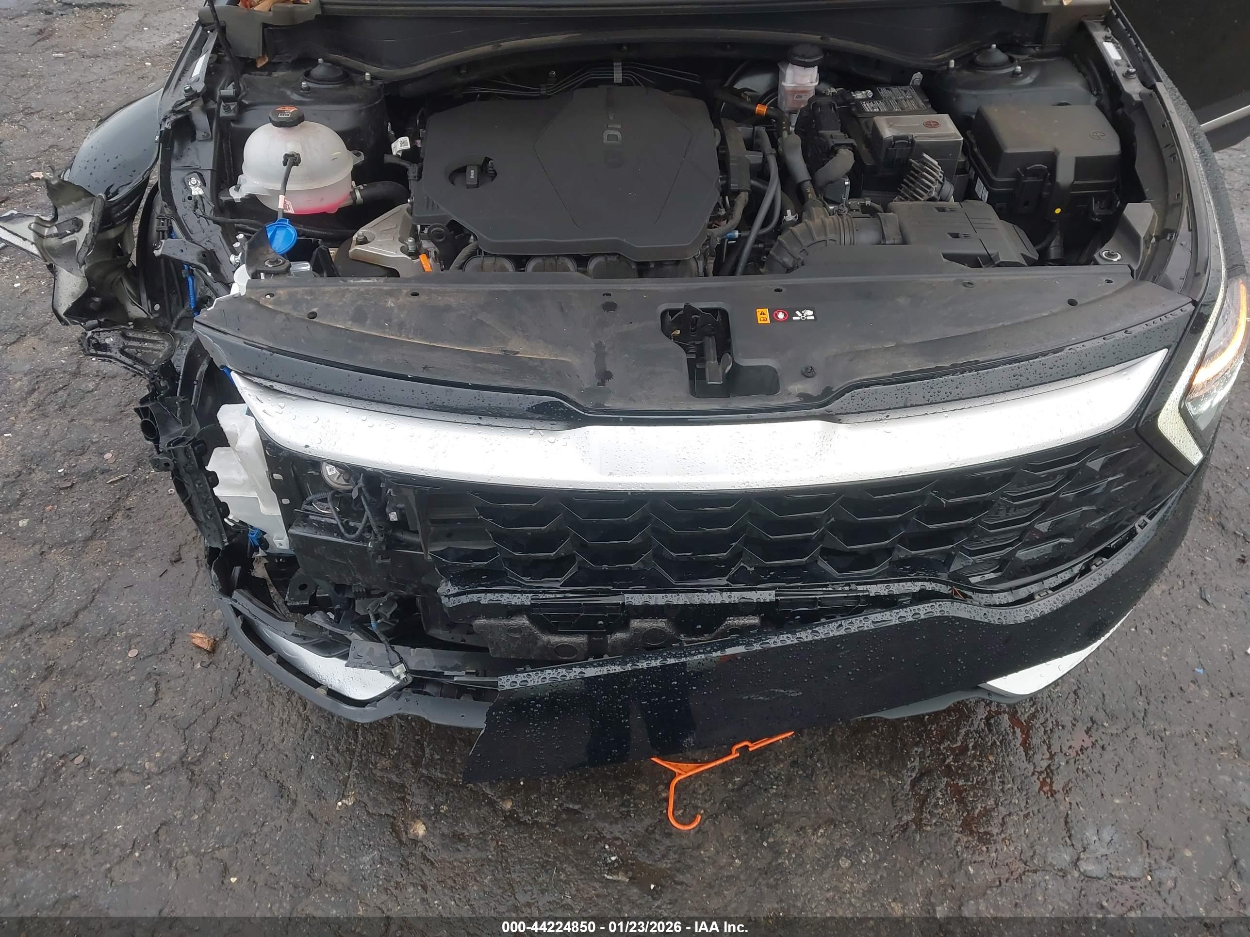 KIA SPORTAGE image 10