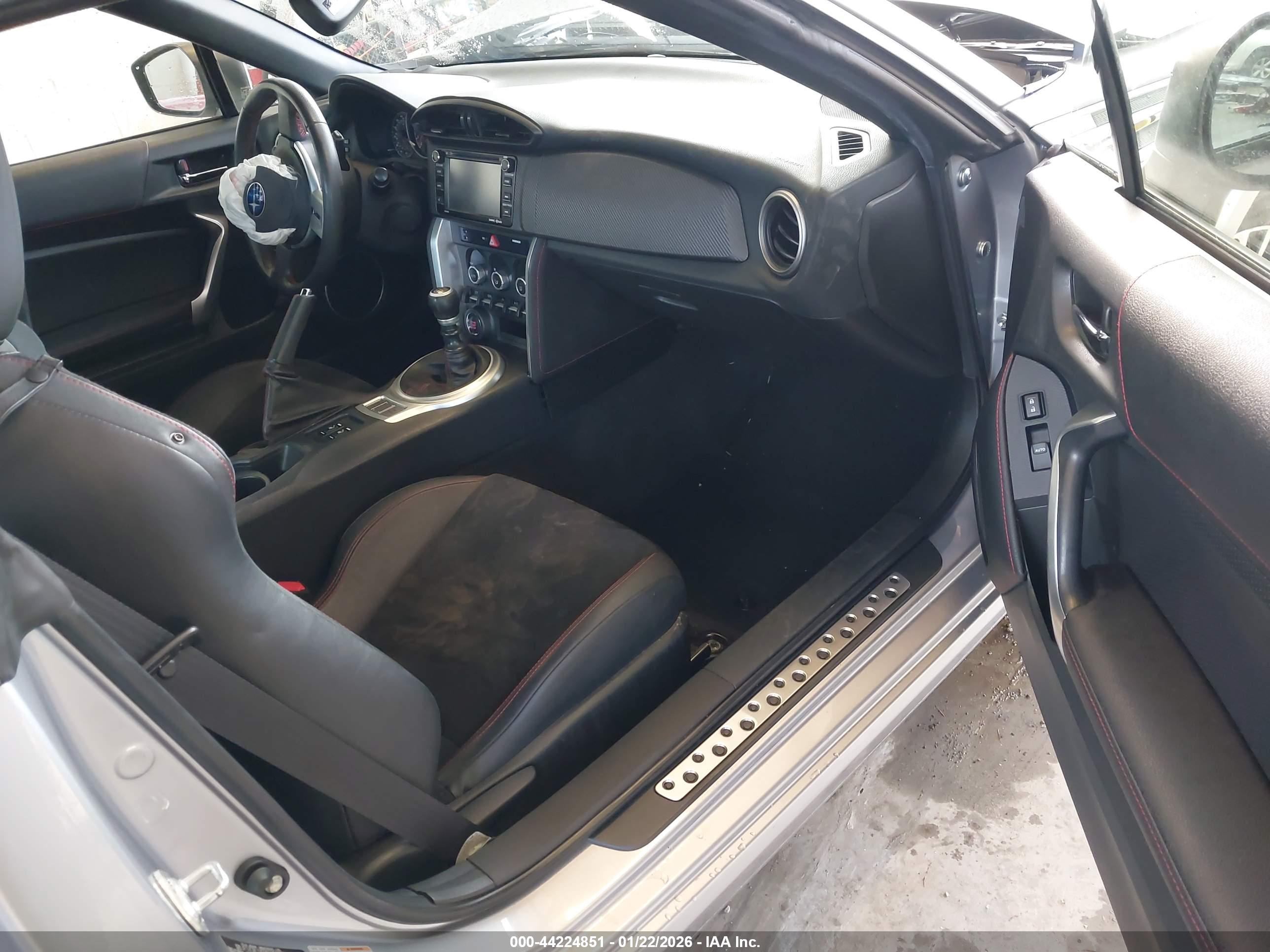 SUBARU BRZ image 5