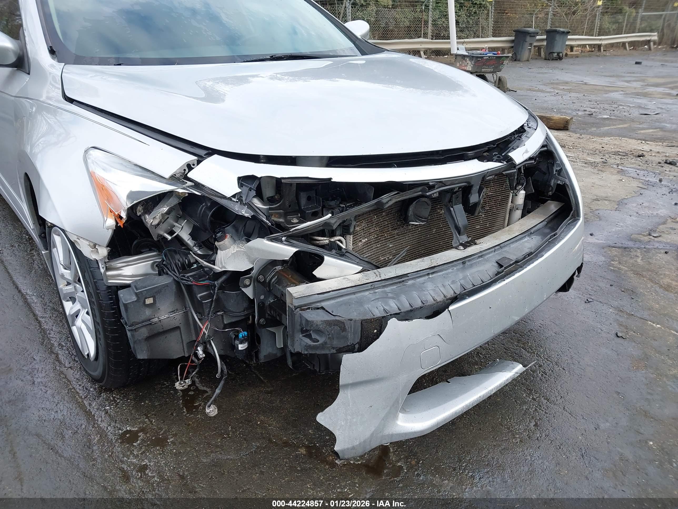 NISSAN ALTIMA image 6