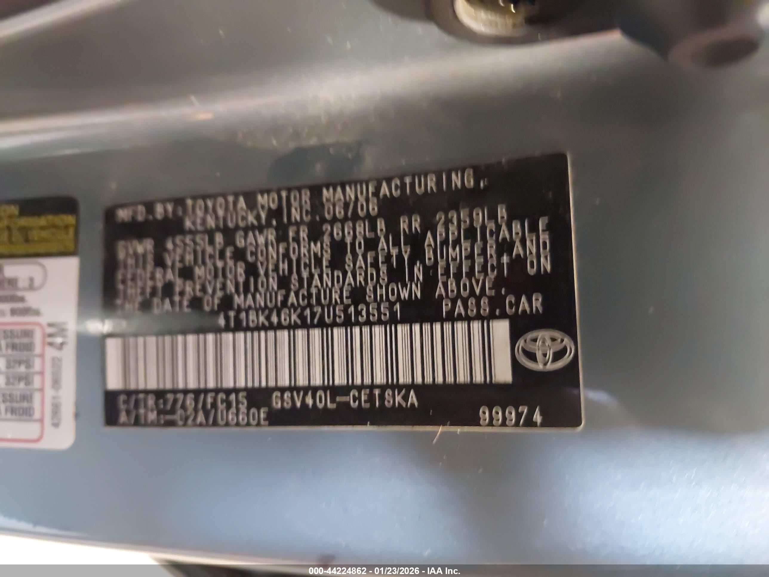 TOYOTA CAMRY image 9