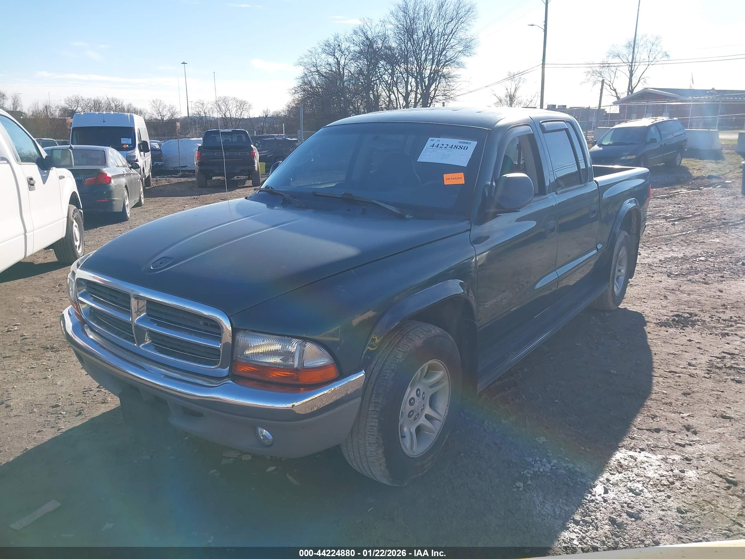 DODGE DAKOTA image 2