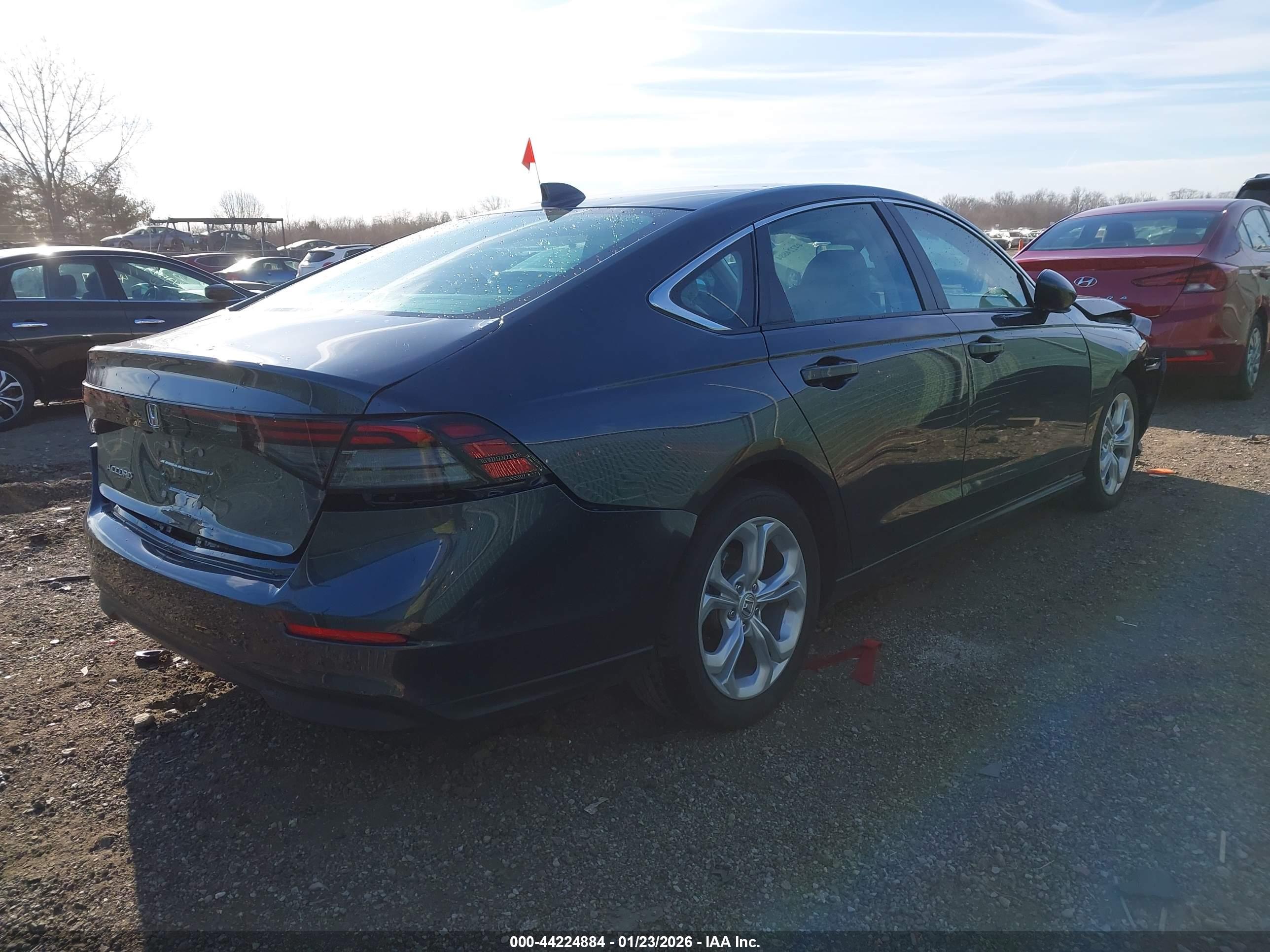 HONDA ACCORD image 4