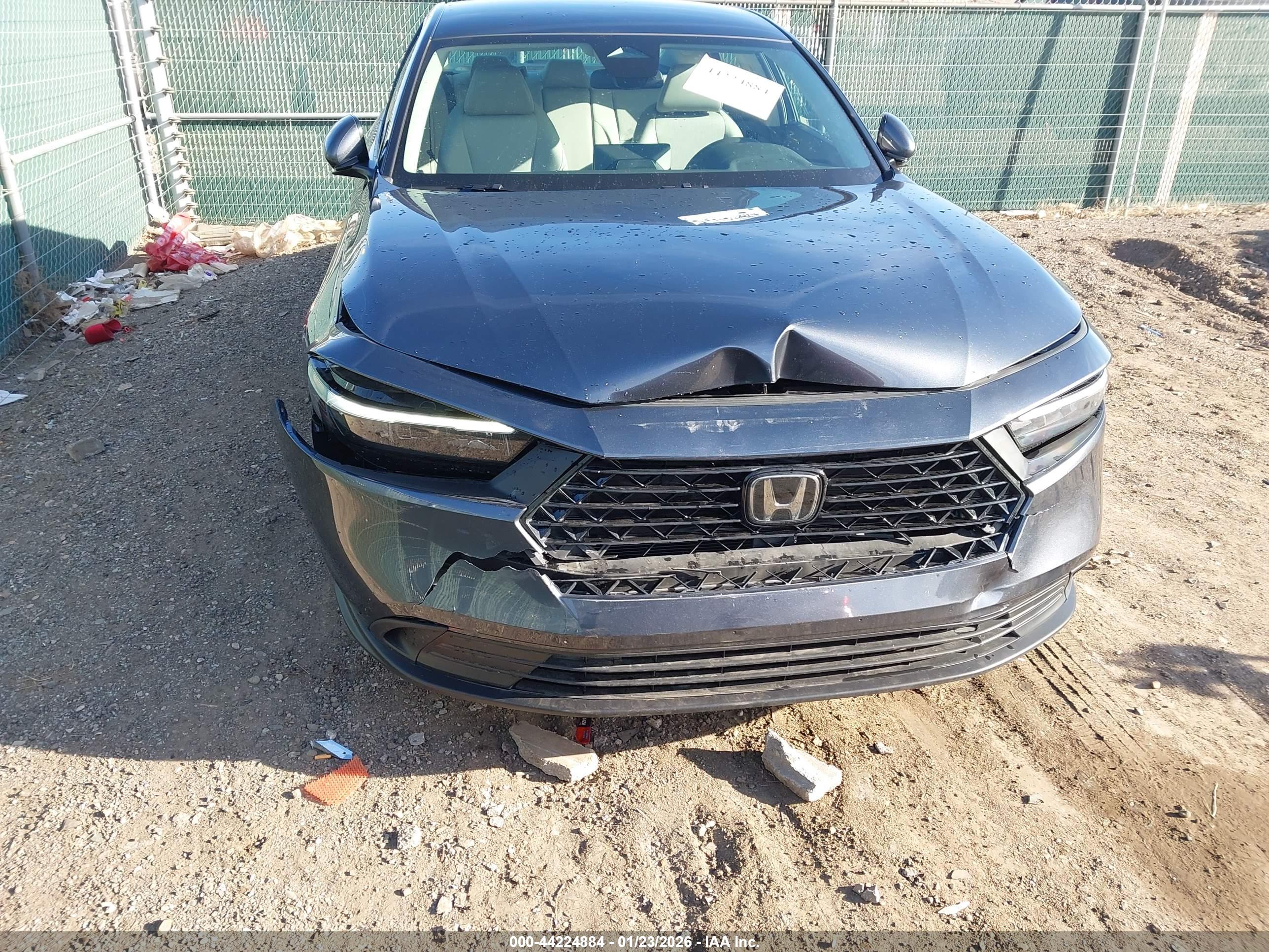 HONDA ACCORD image 6
