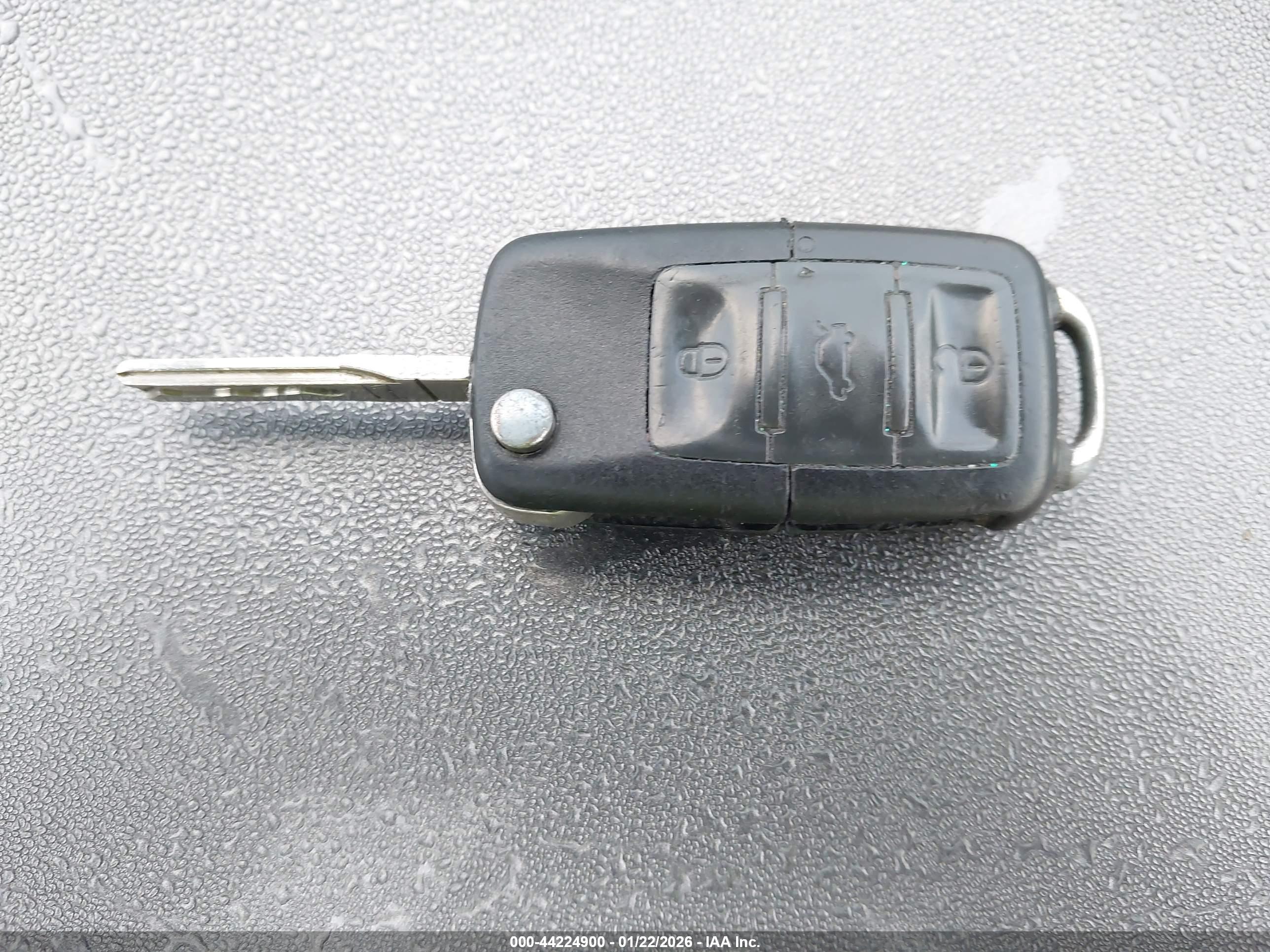 VOLKSWAGEN NEW image 11
