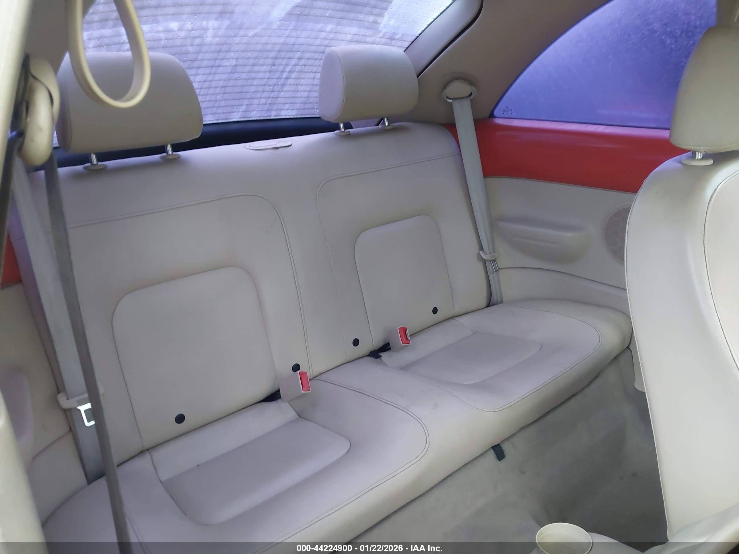 VOLKSWAGEN NEW image 8