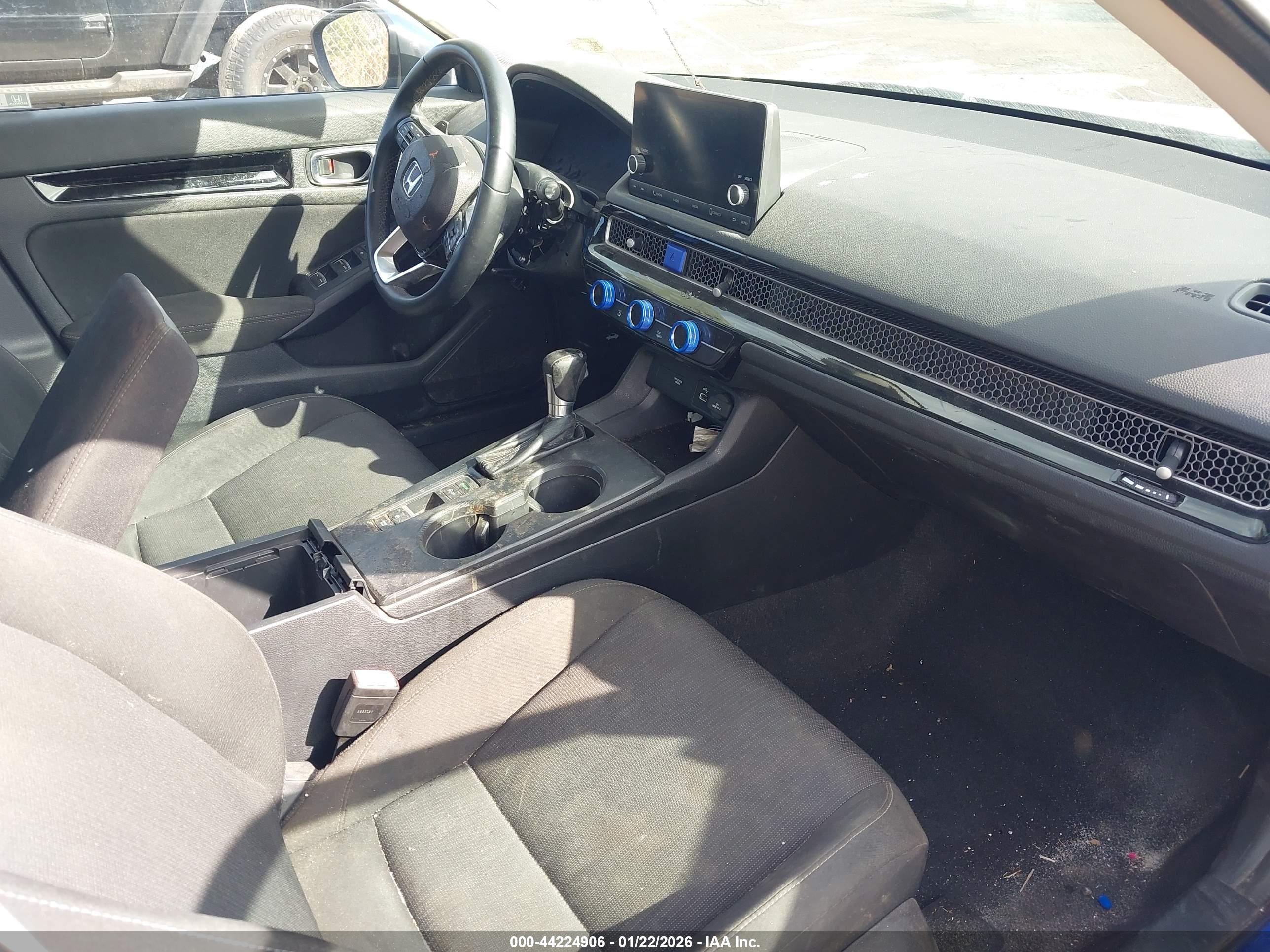 HONDA CIVIC image 5