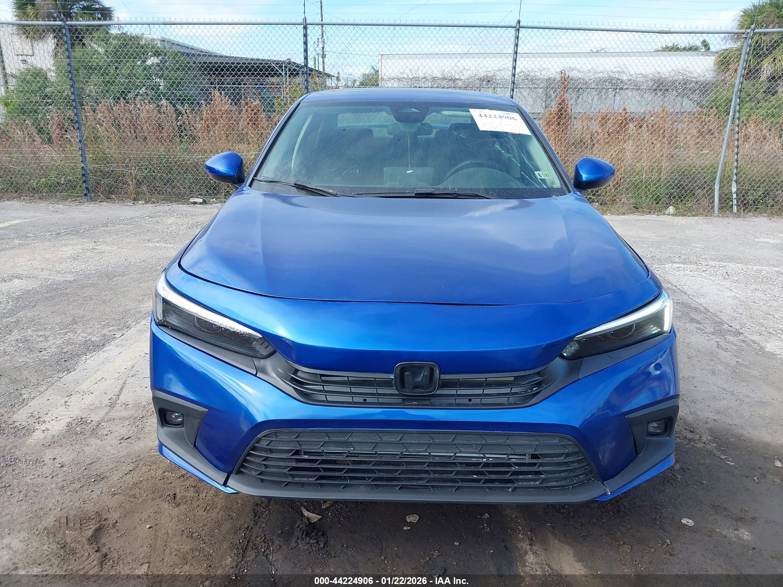 HONDA CIVIC image 6
