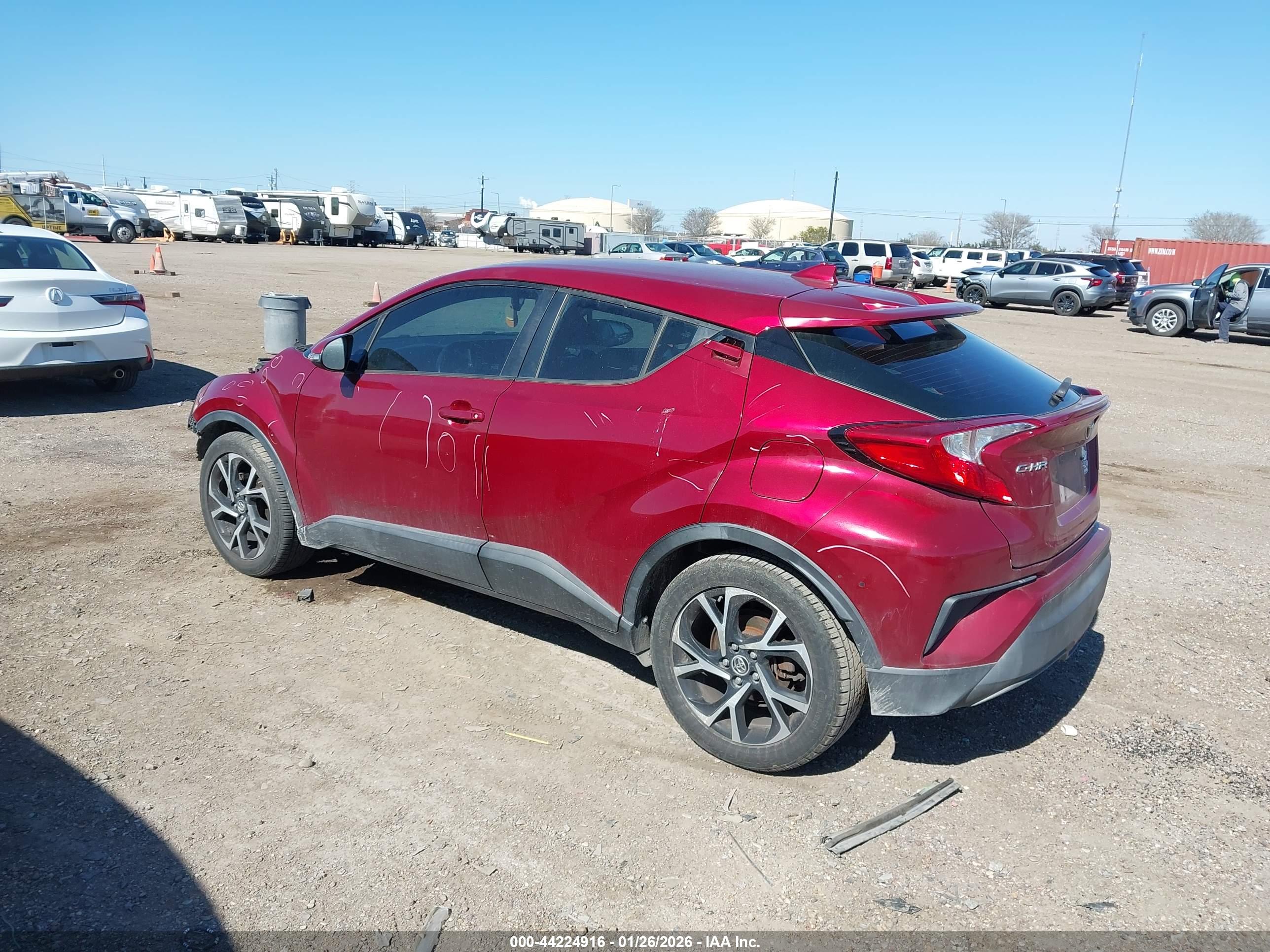 TOYOTA C-HR image 3