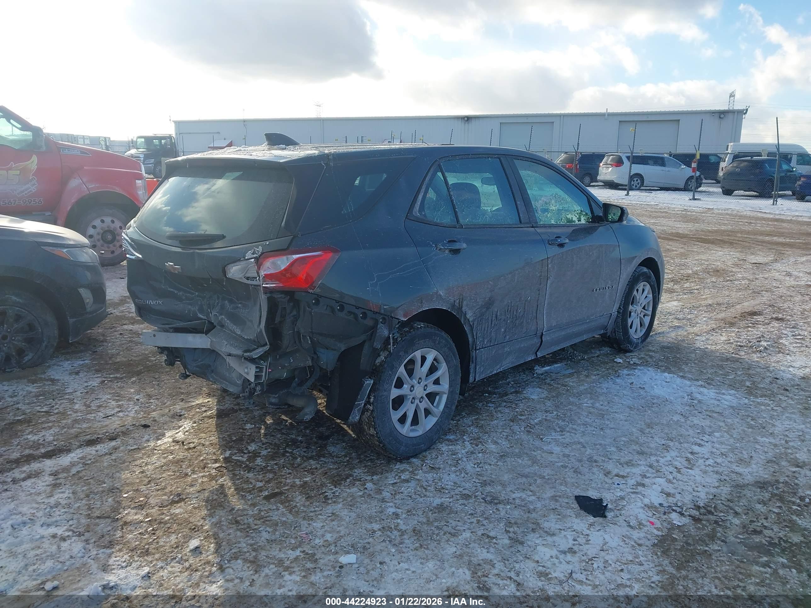 CHEVROLET EQUINOX image 4