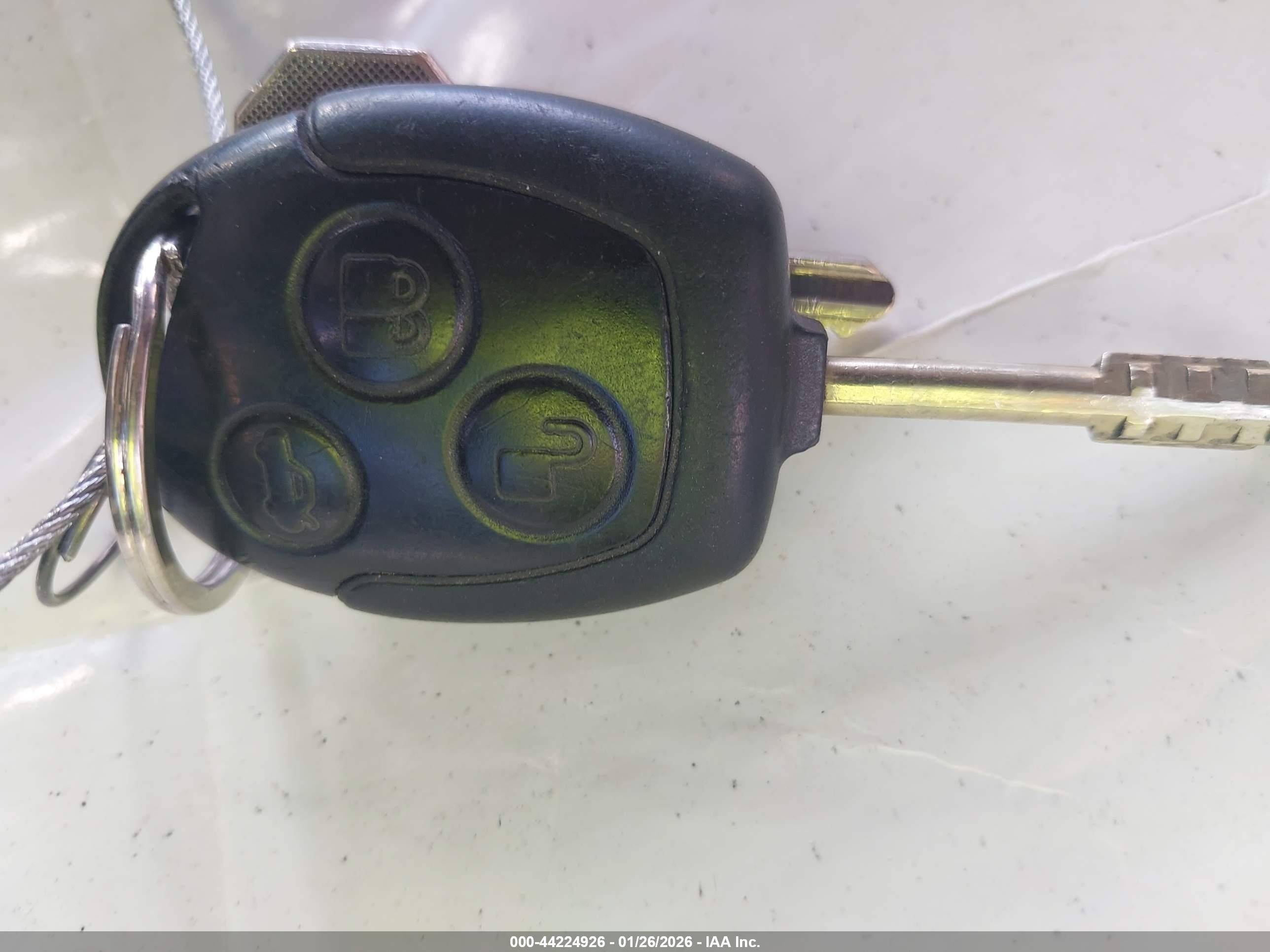 FORD TRANSIT image 11