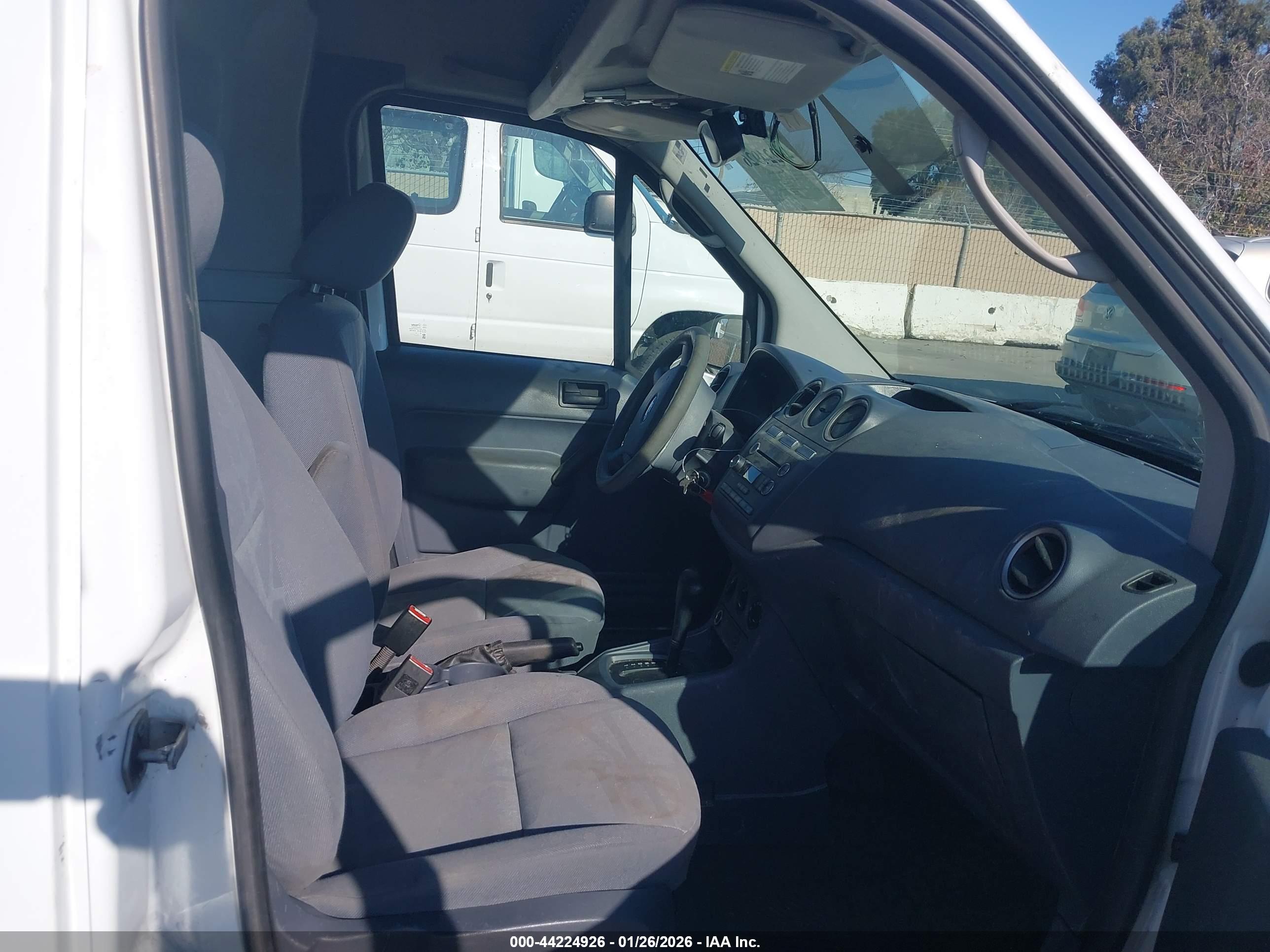 FORD TRANSIT image 5