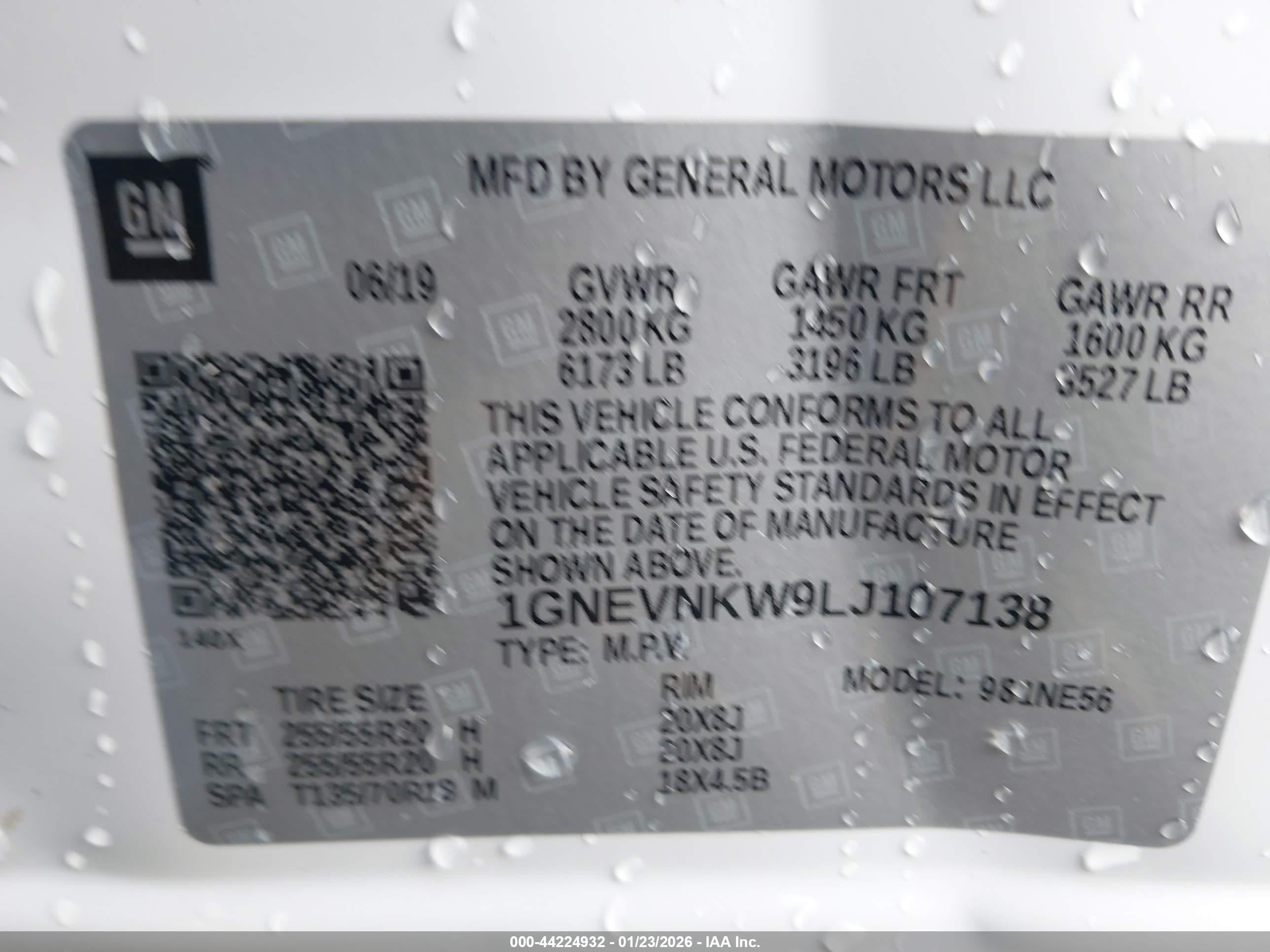CHEVROLET TRAVERSE image 9
