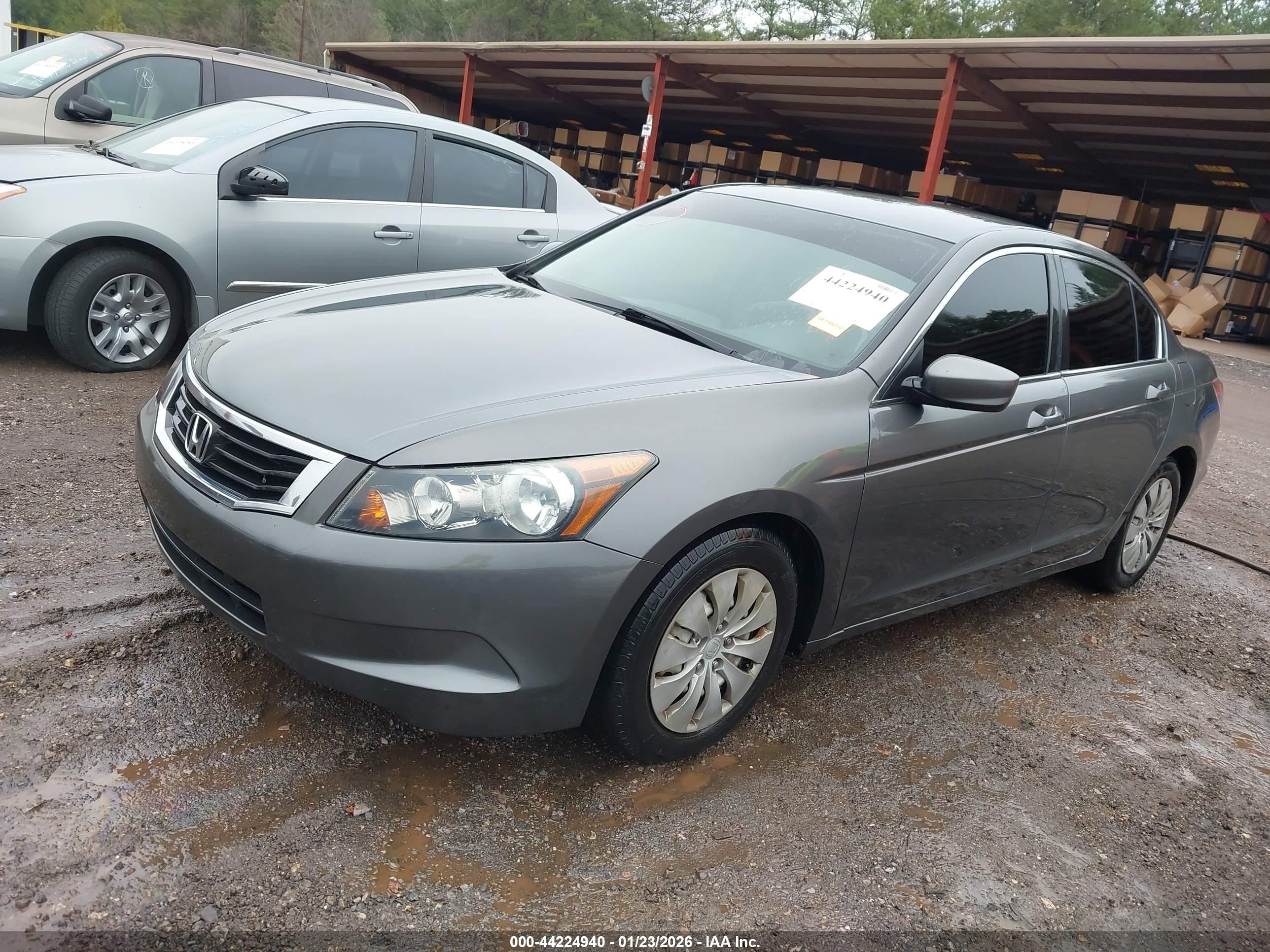HONDA ACCORD image 2