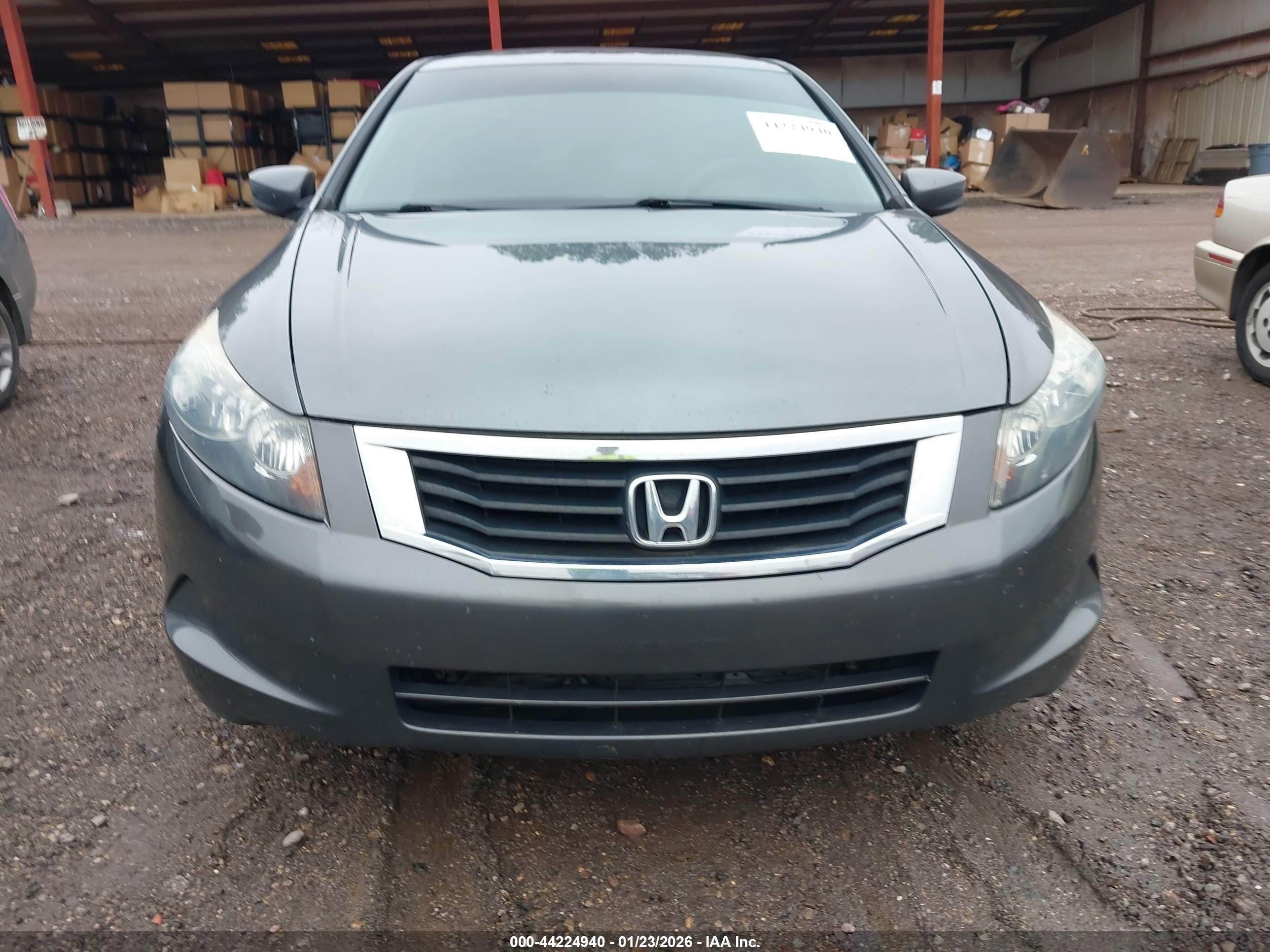 HONDA ACCORD image 6