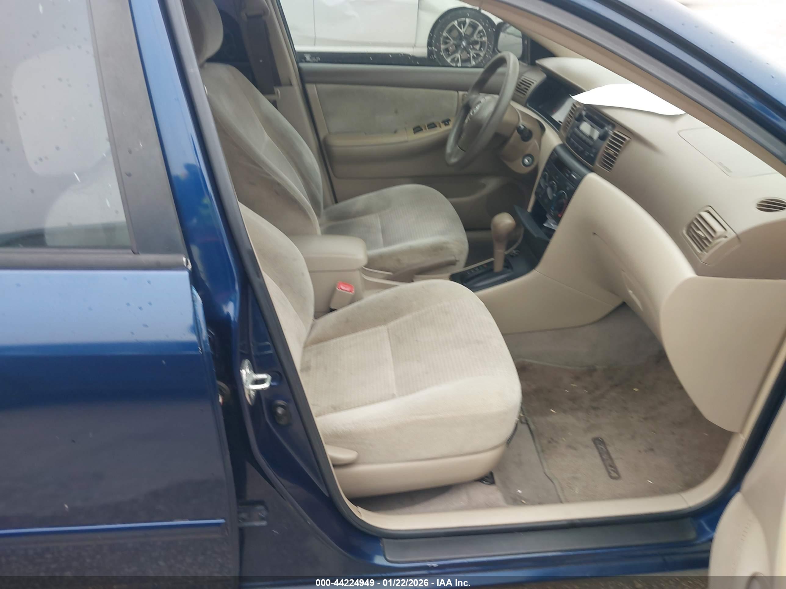TOYOTA COROLLA image 5