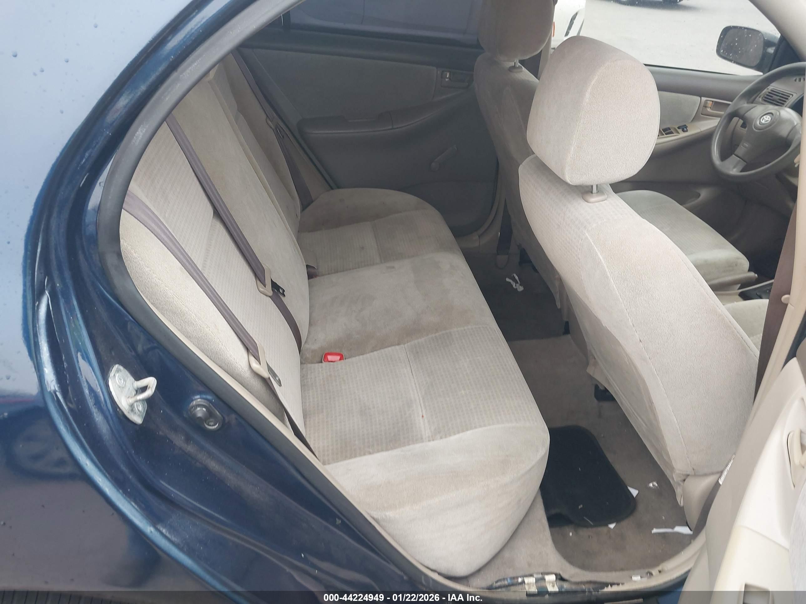 TOYOTA COROLLA image 8