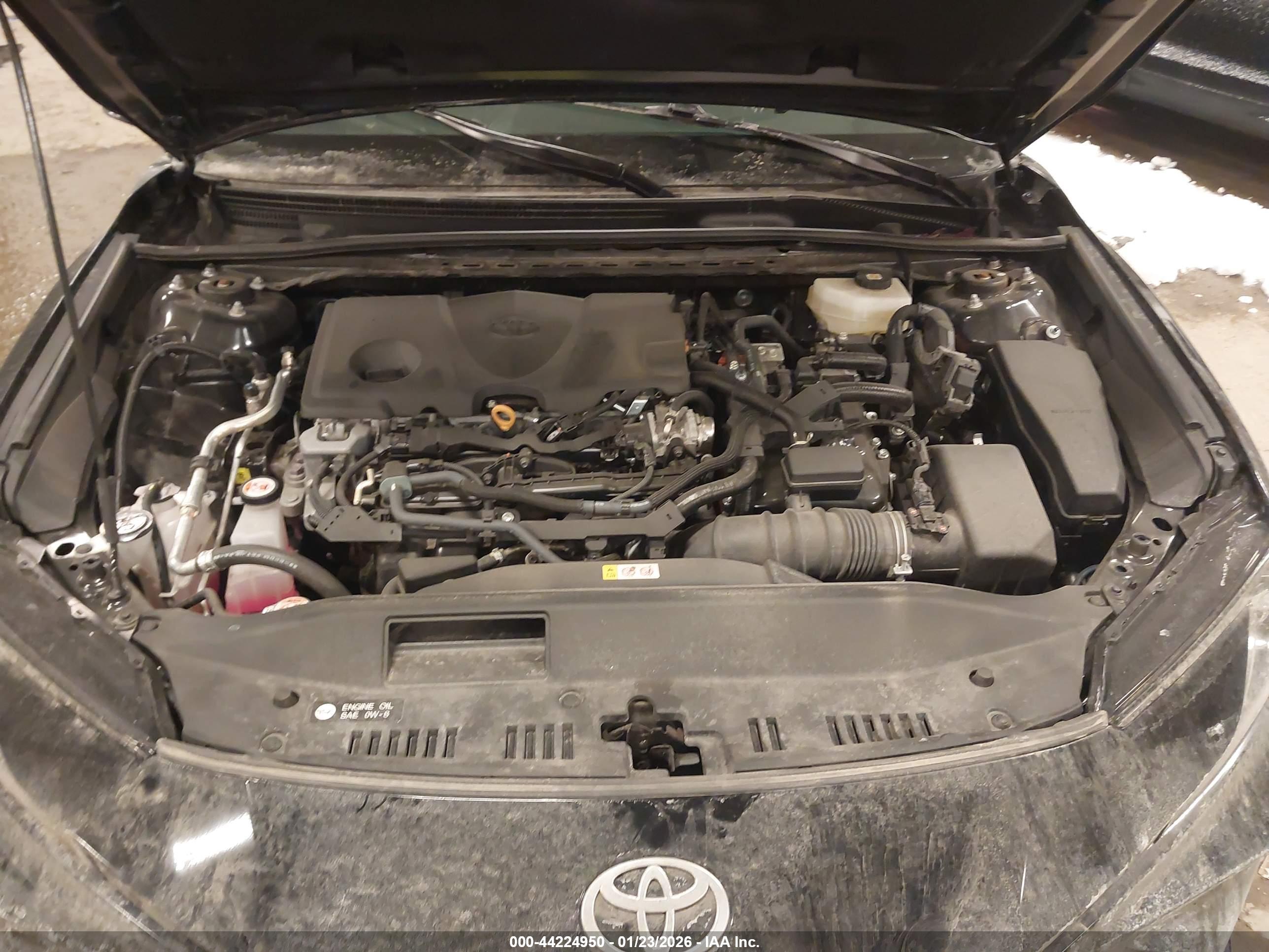 TOYOTA CAMRY image 10