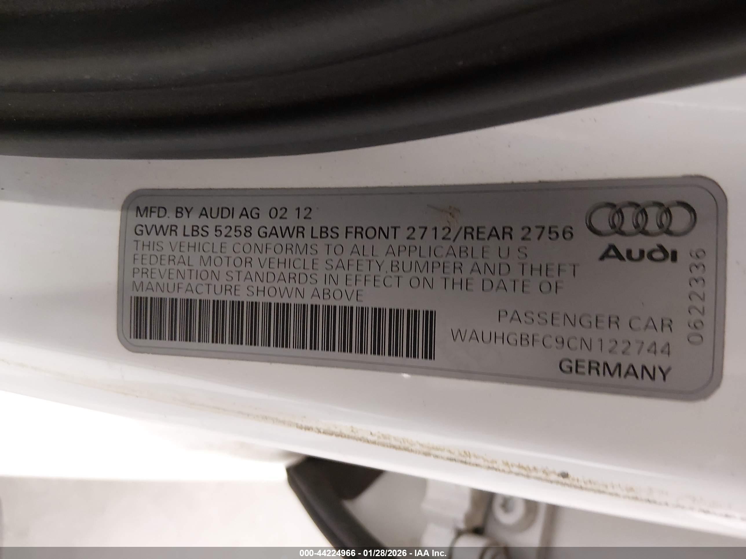 AUDI A6 image 9