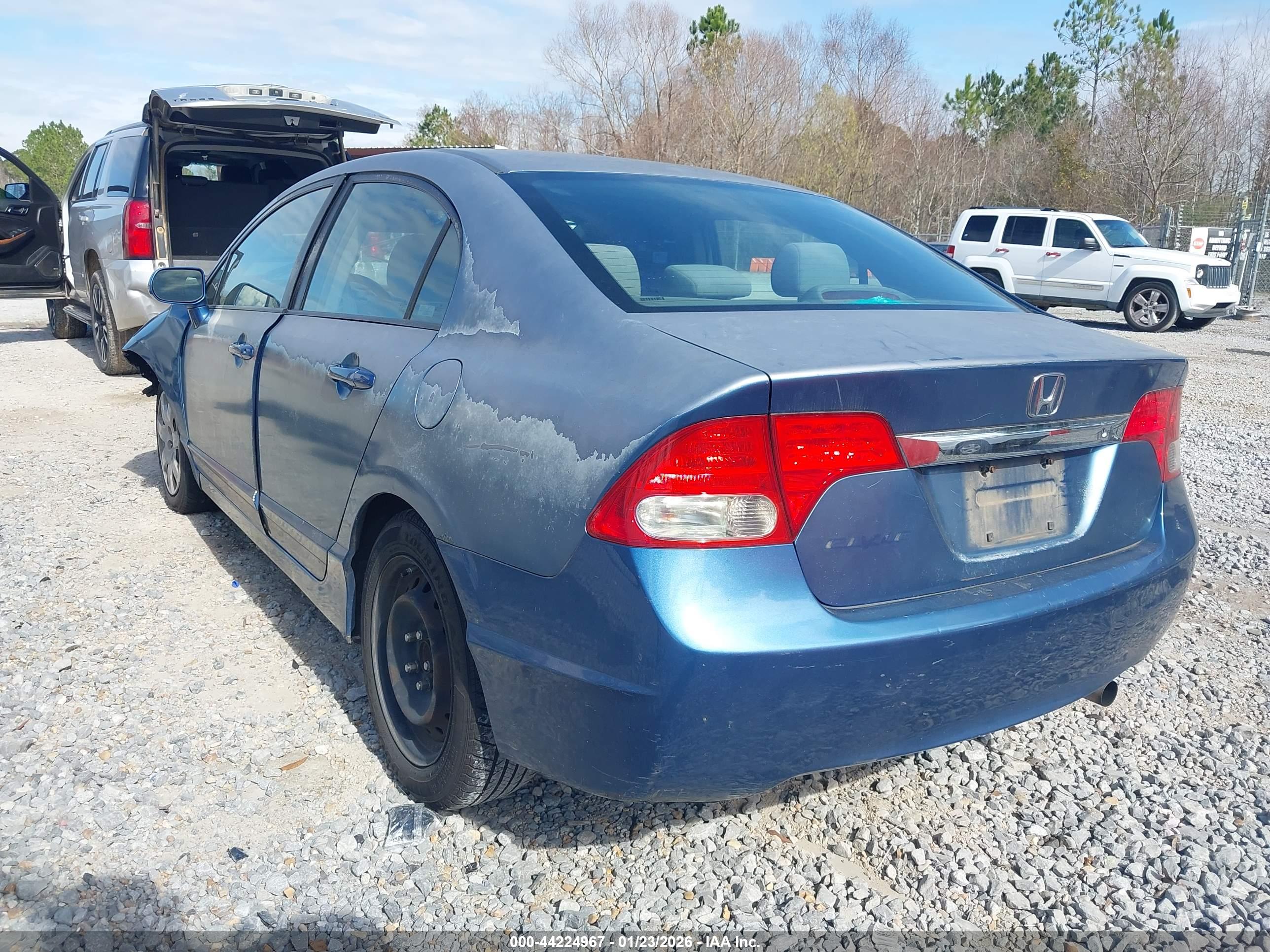HONDA CIVIC image 3