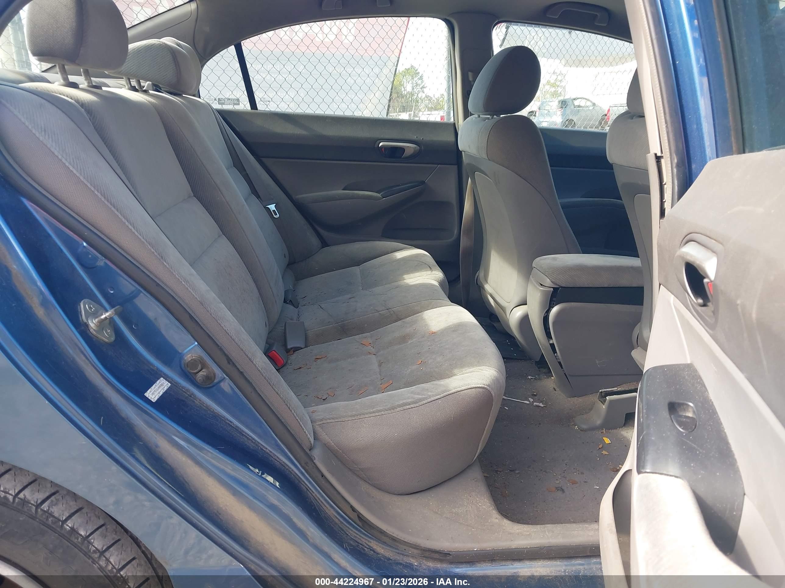 HONDA CIVIC image 8