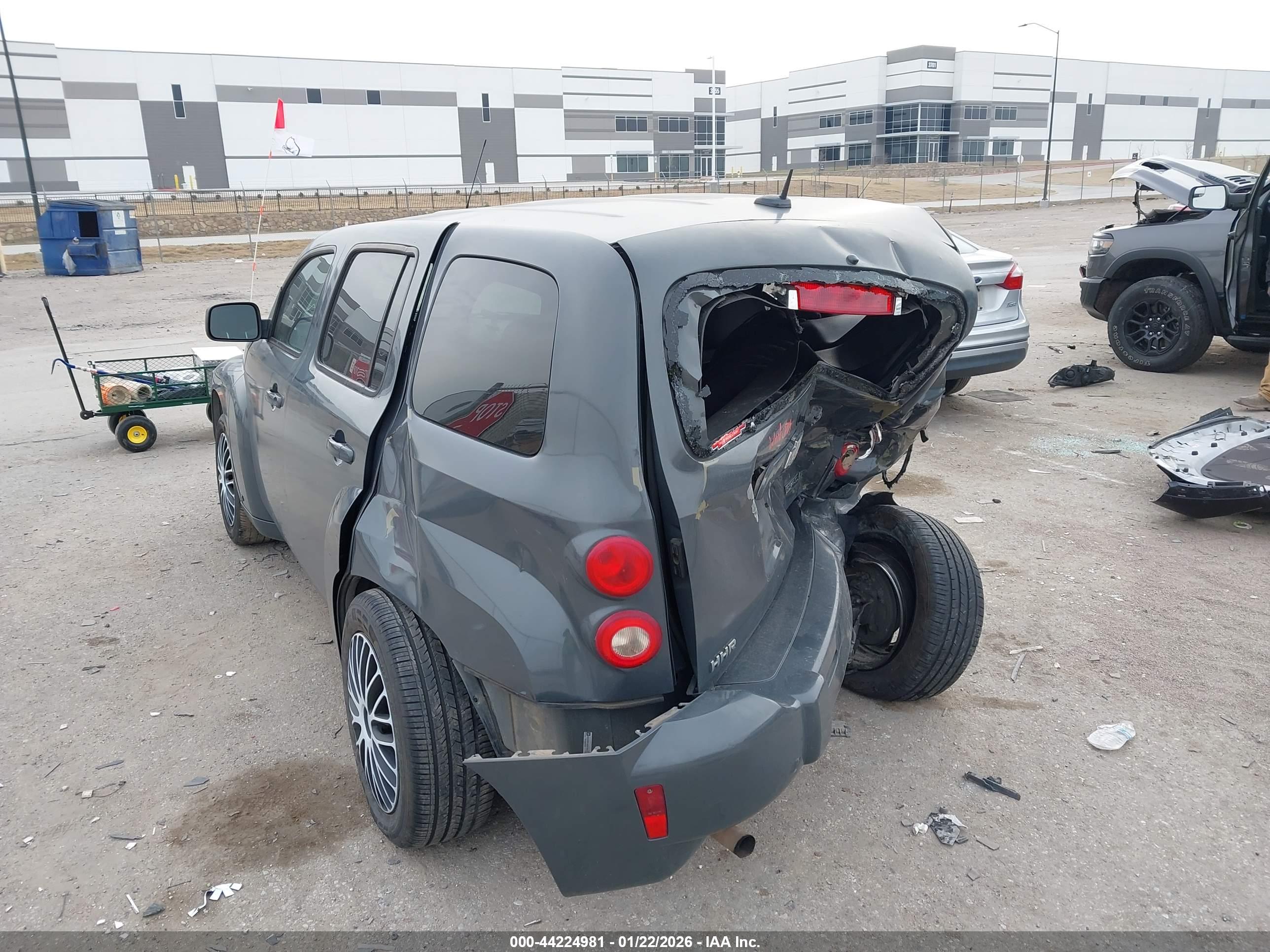 CHEVROLET HHR image 3