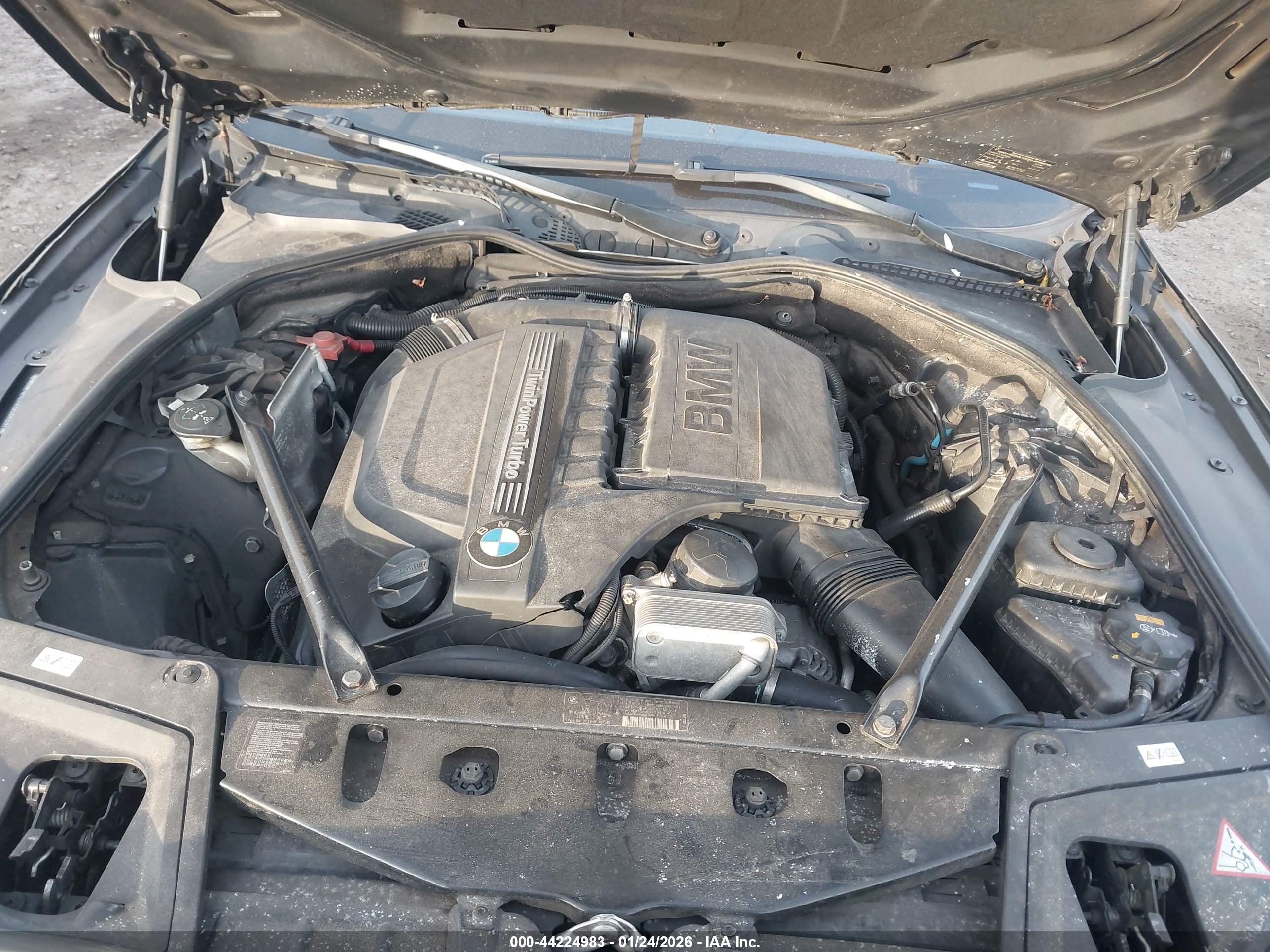 BMW 535I image 10