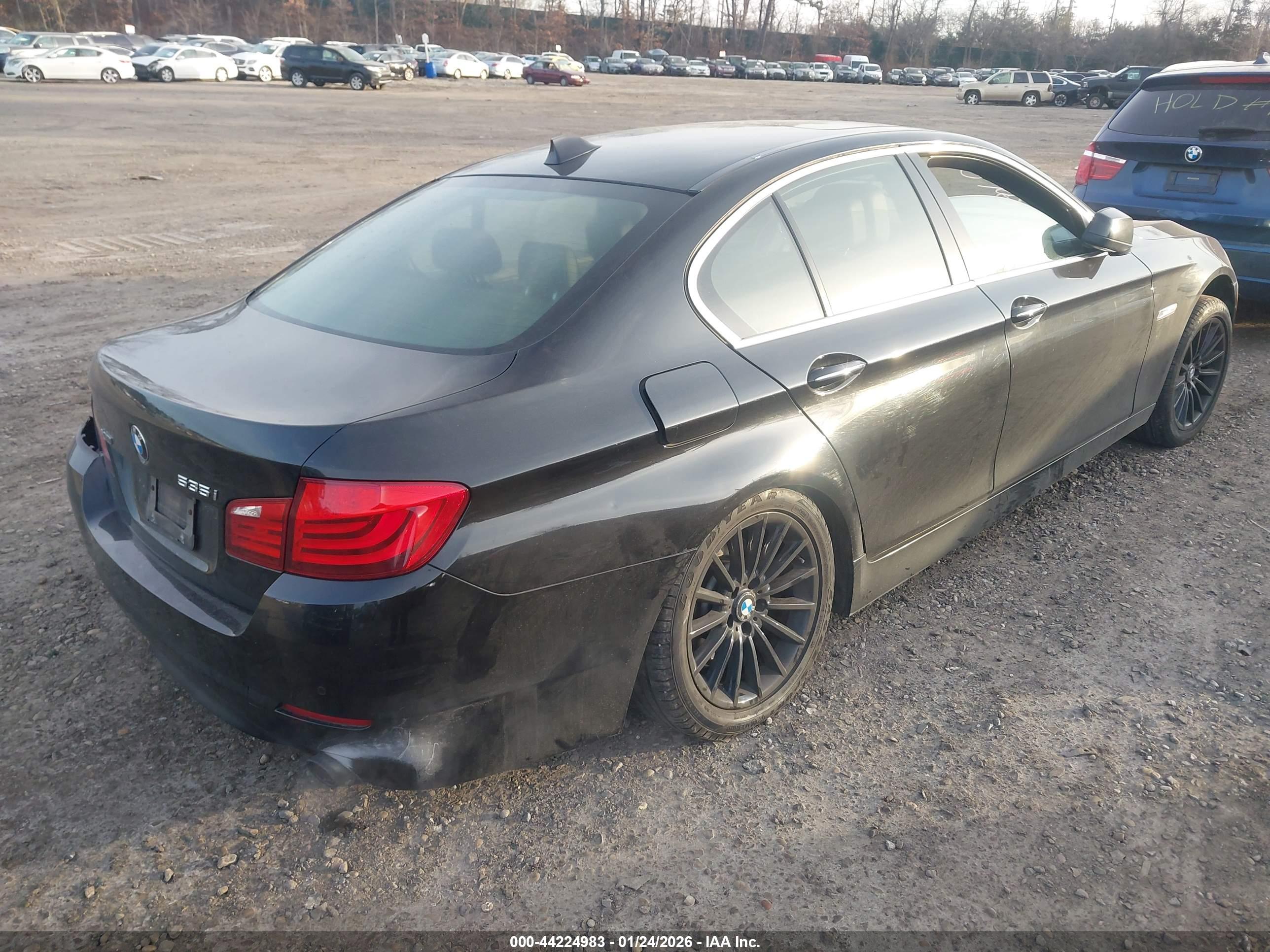 BMW 535I image 4