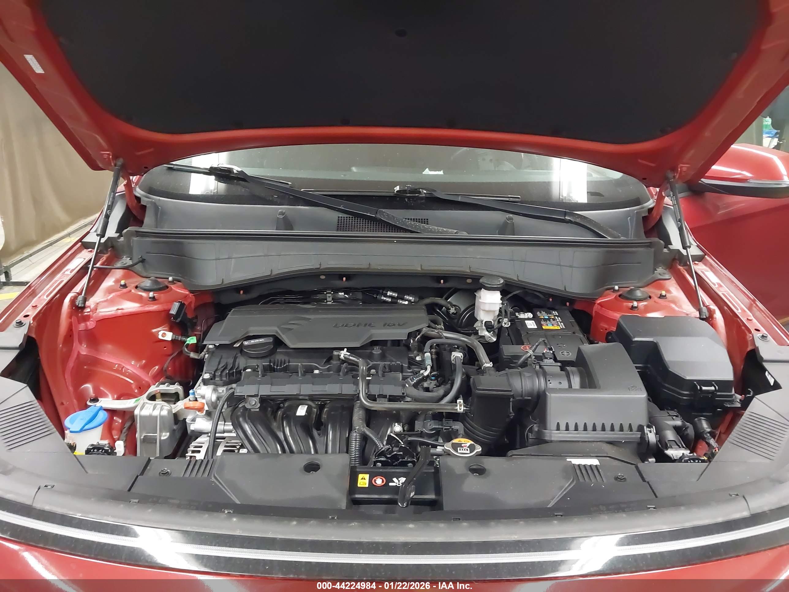 HYUNDAI KONA image 10