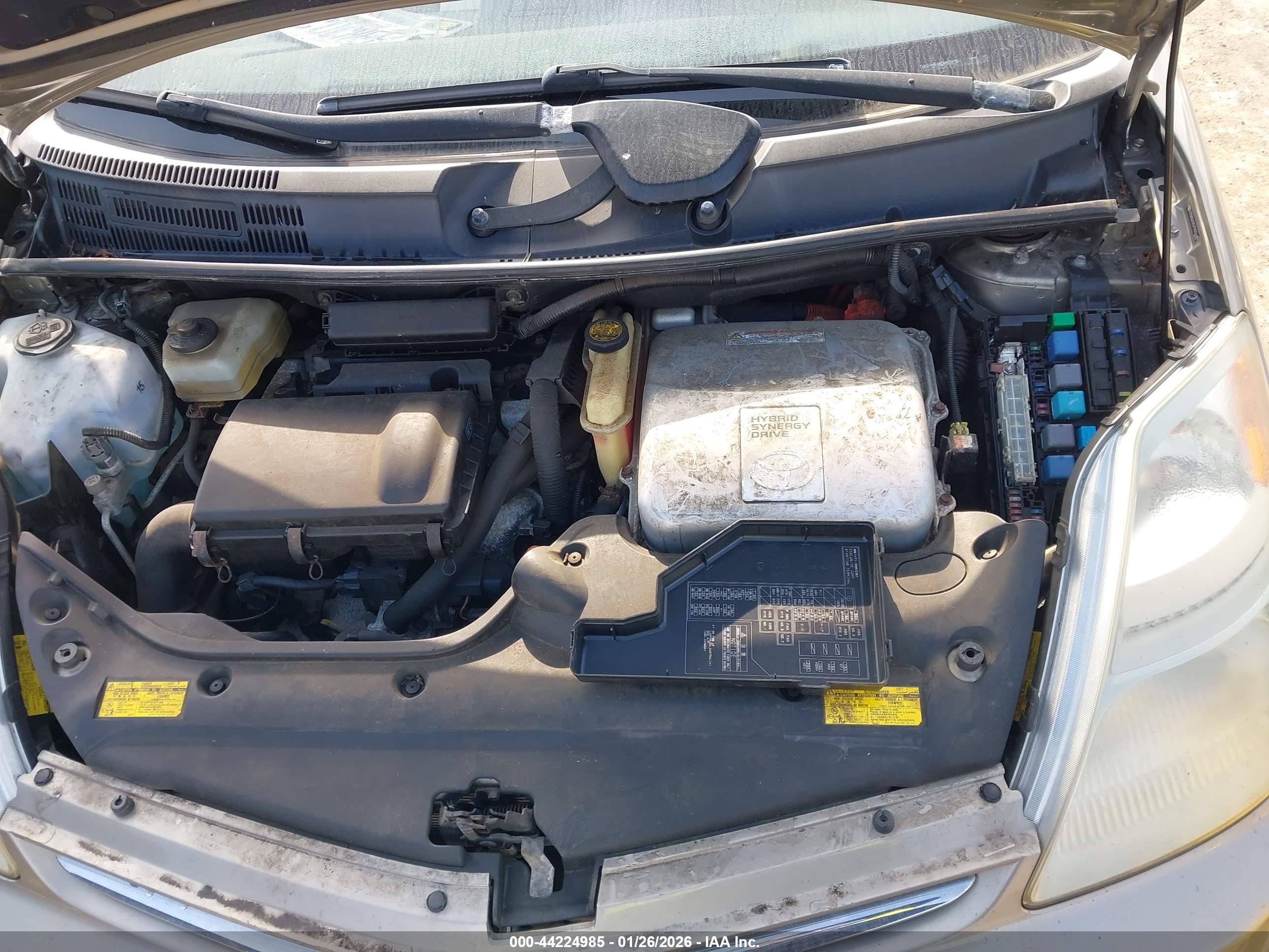 TOYOTA PRIUS image 10