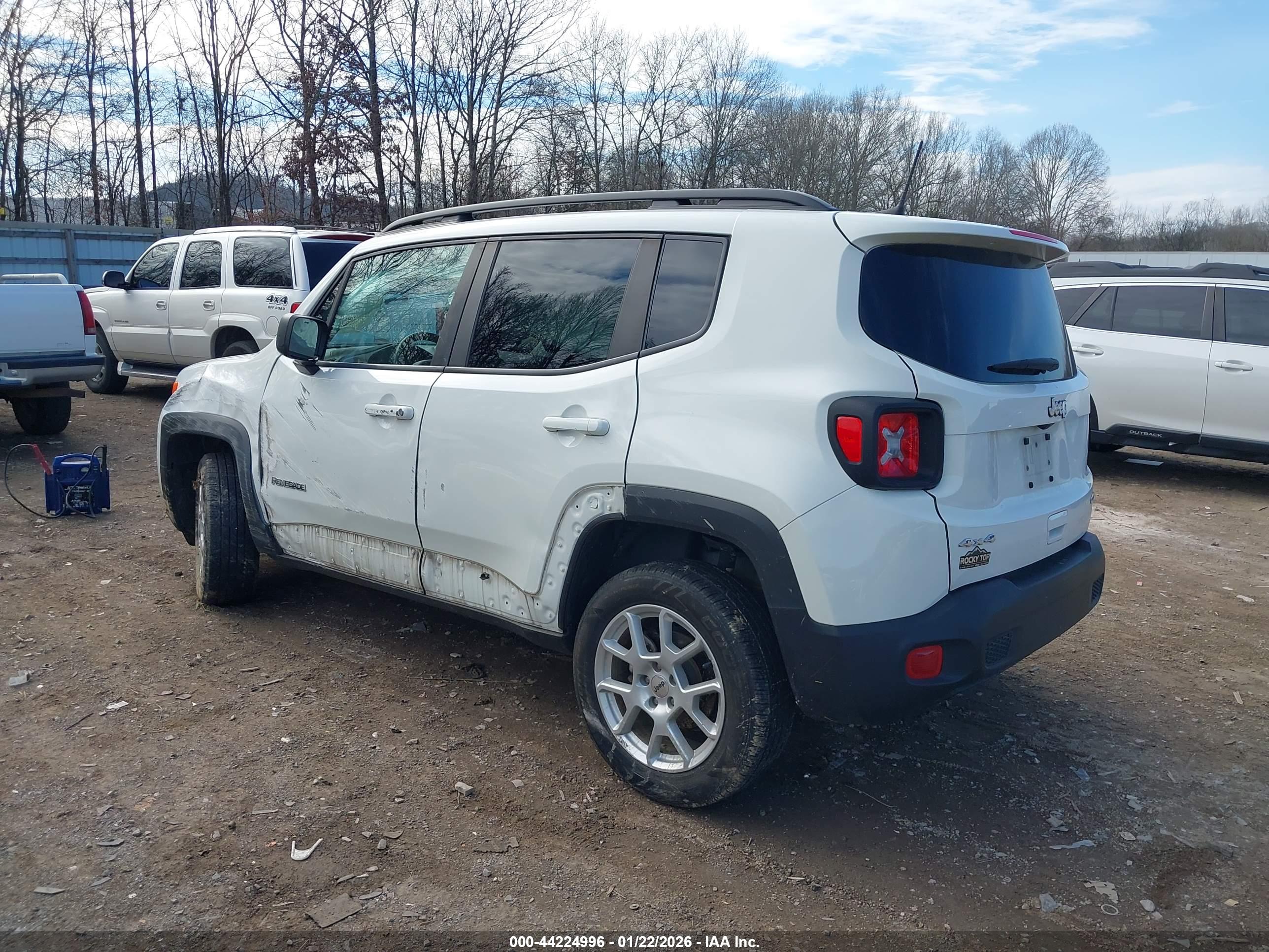 JEEP RENEGADE image 3