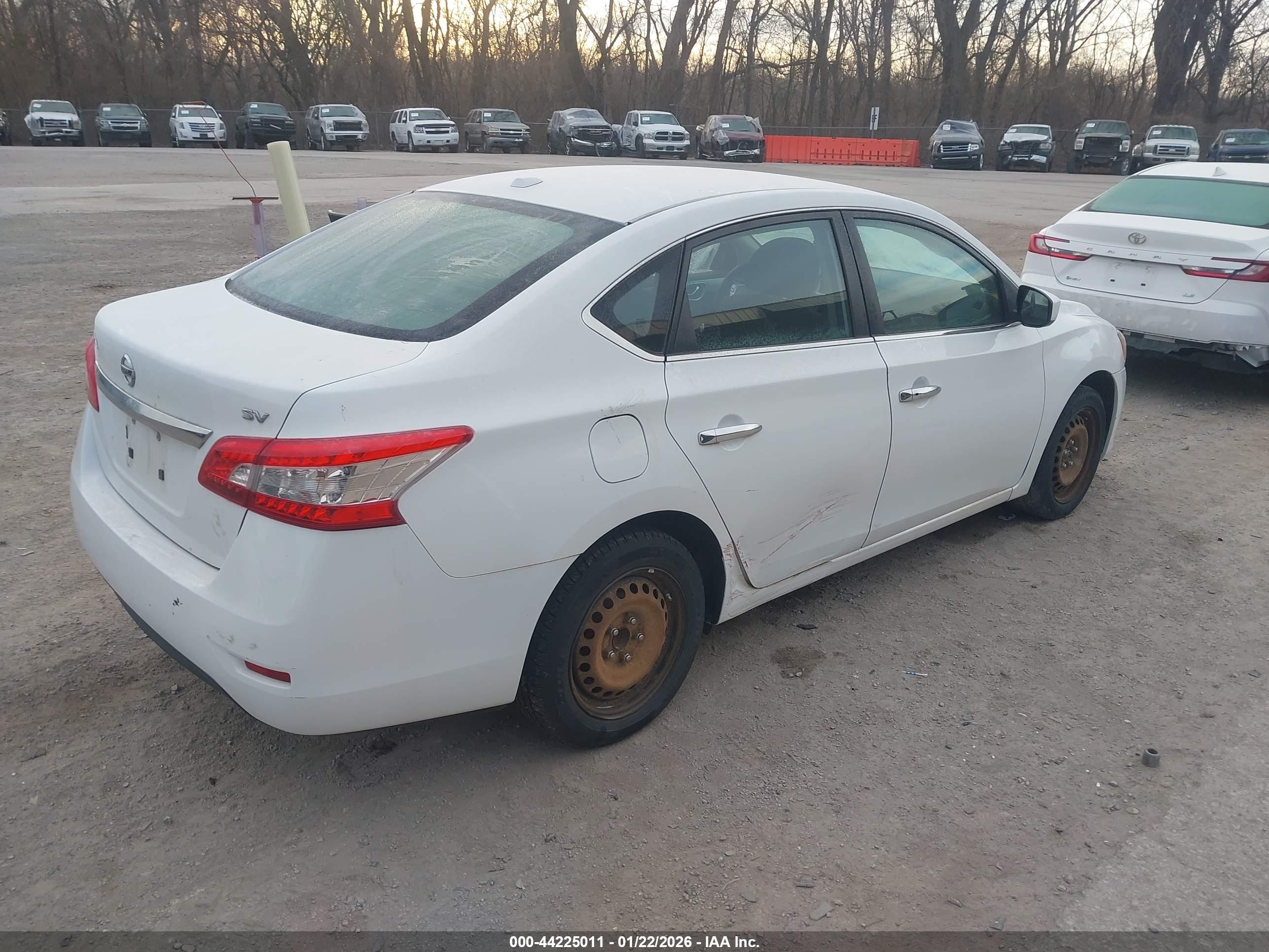 NISSAN SENTRA image 4