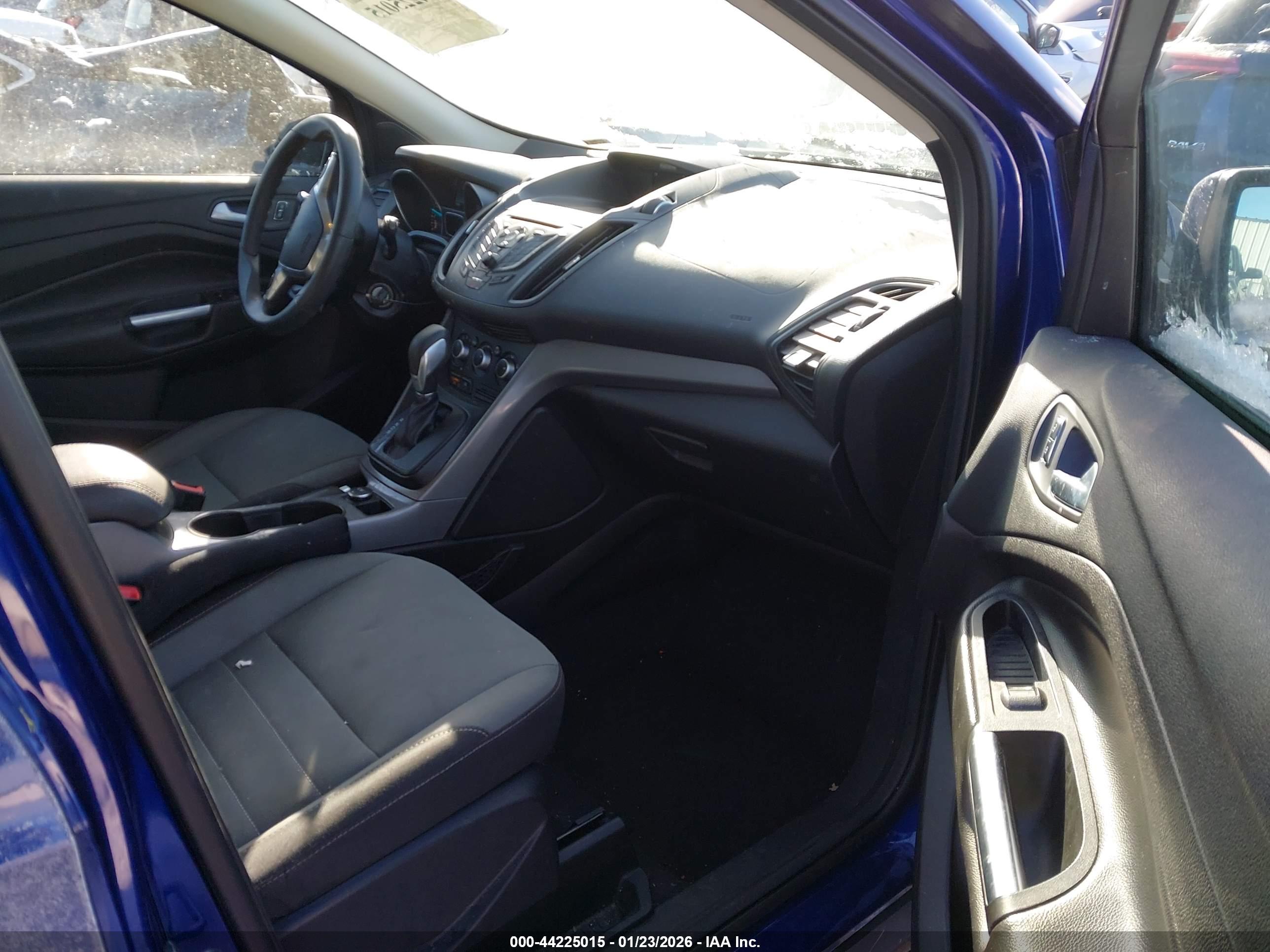 FORD ESCAPE image 5