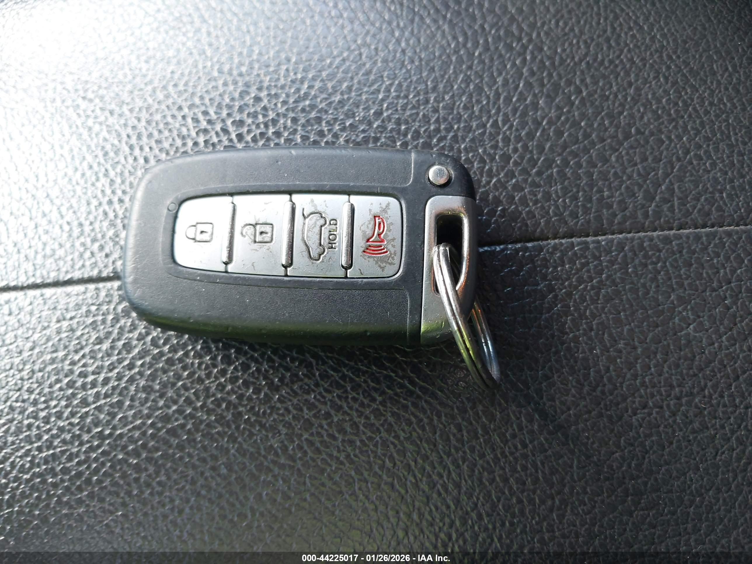 KIA SORENTO image 11